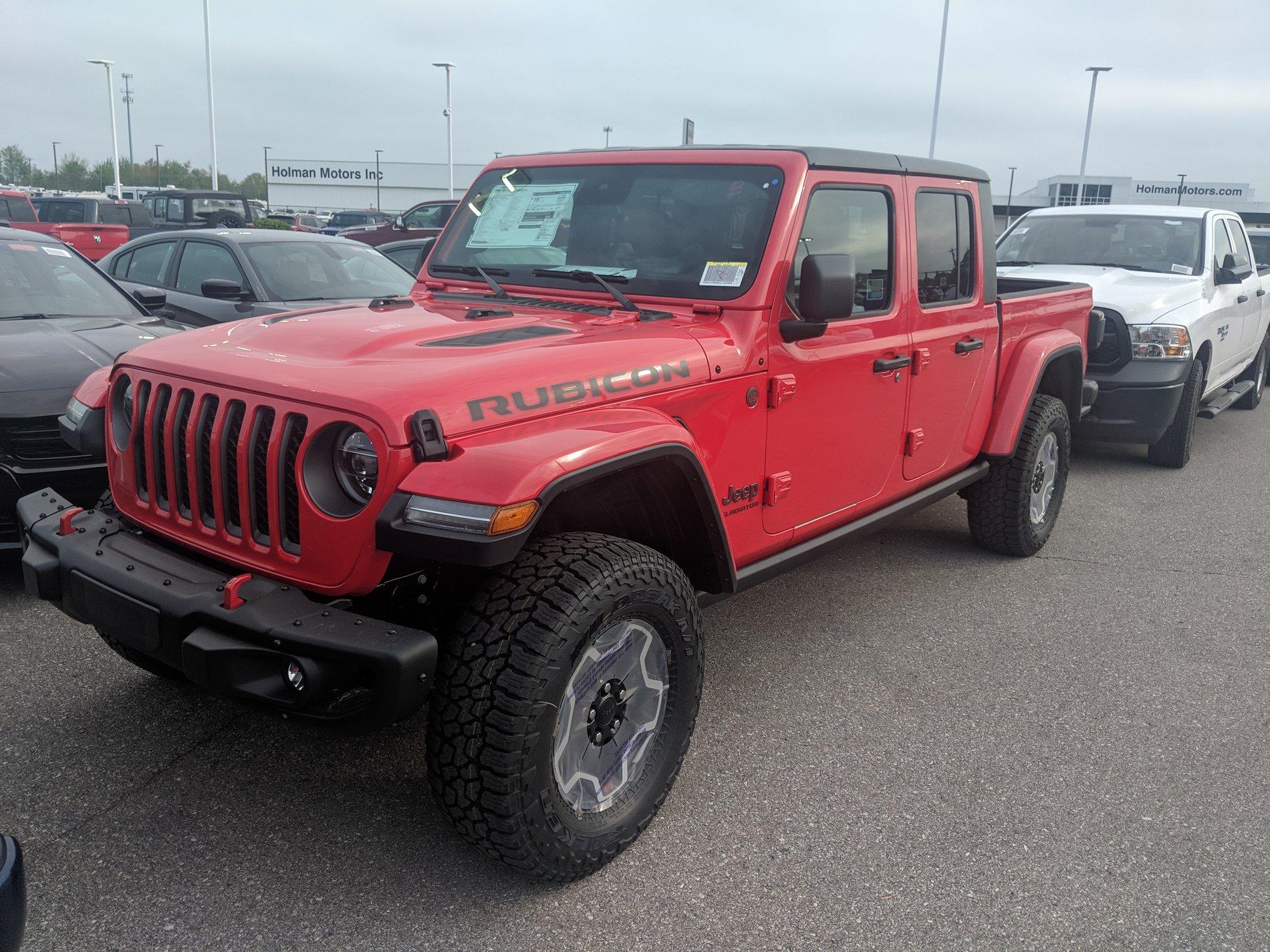 Jeep Gladiator FIRECRACKER RED Gladiator JT Club 53870F75-48ED-4E06-8862-AF3BB9691160