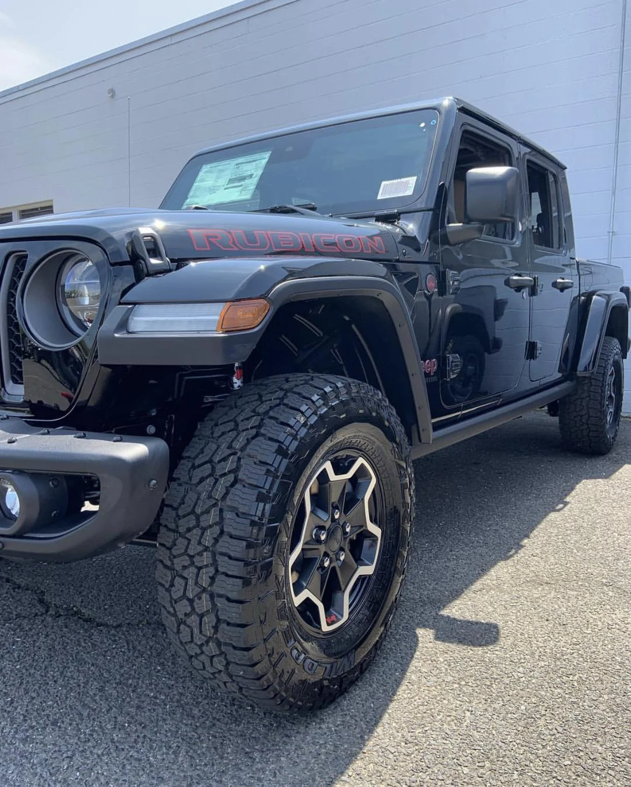 Jeep Gladiator BLACK Gladiator JT Club 89A1B7F0-5BFA-47F2-A968-1F9D6184E9C5