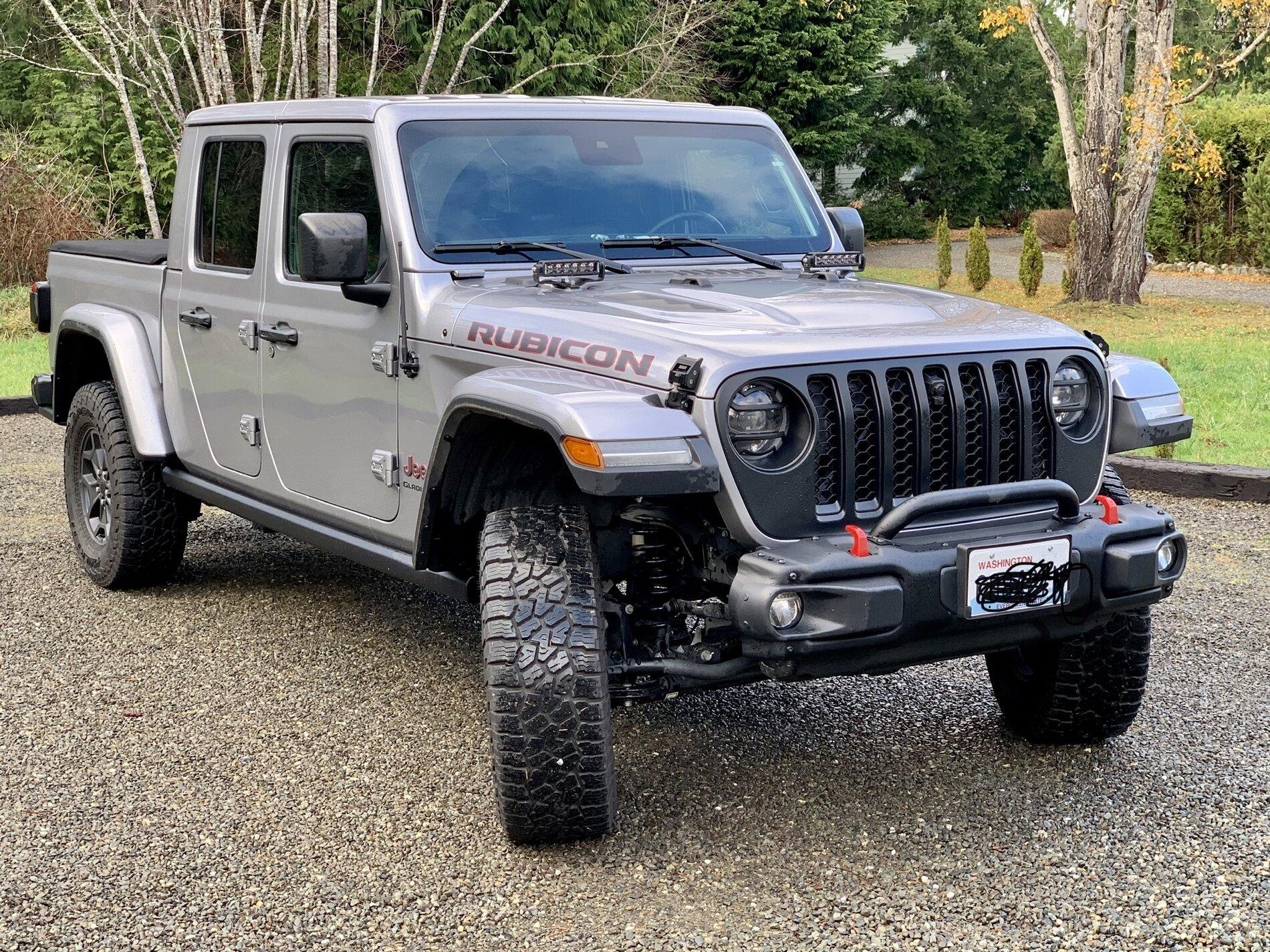 Jeep Gladiator Satin black grill BB5878A1-5425-4976-A012-662503501688