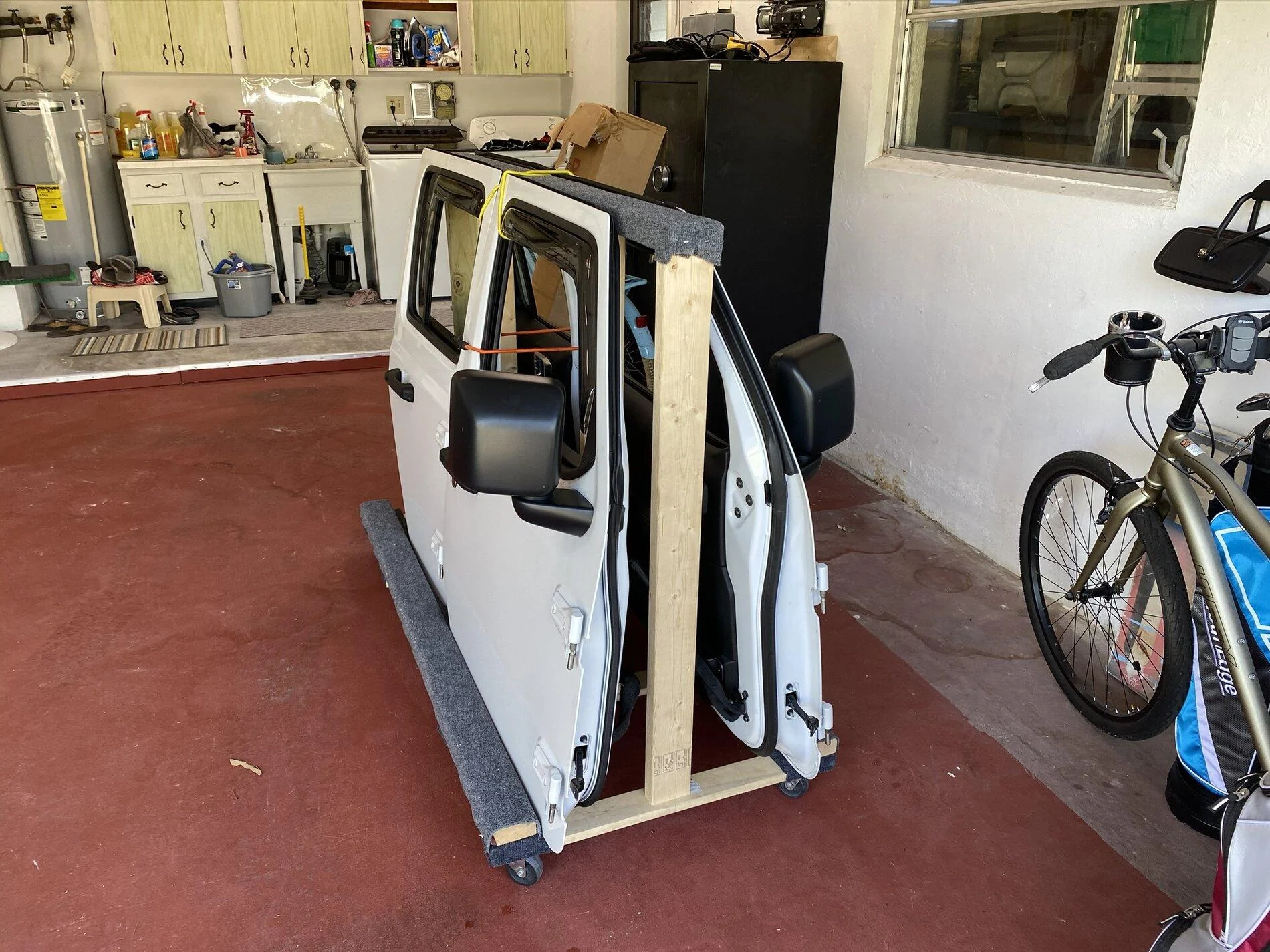 Jeep Gladiator Door Storage Solutions 893375F7-9814-4E45-A7CD-46C1270B6D23