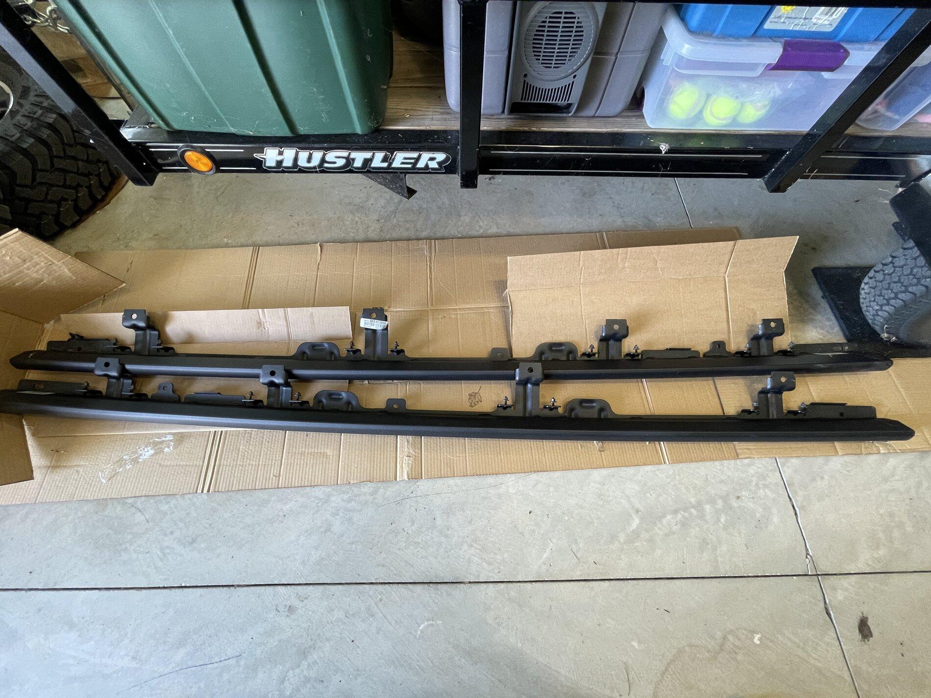Jeep Gladiator Jeep Gladiator OEM Rock Rails IMG_1244.JPG