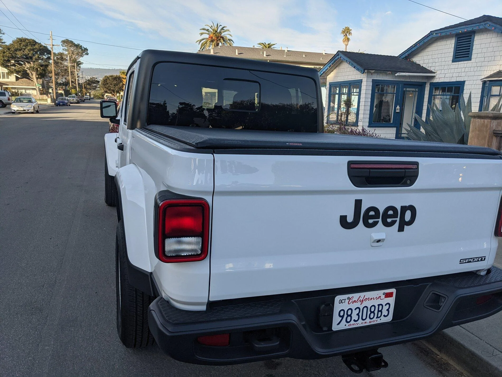 Jeep Gladiator '21 Great White Edition Sport S MT build PXL_20201210_164521273