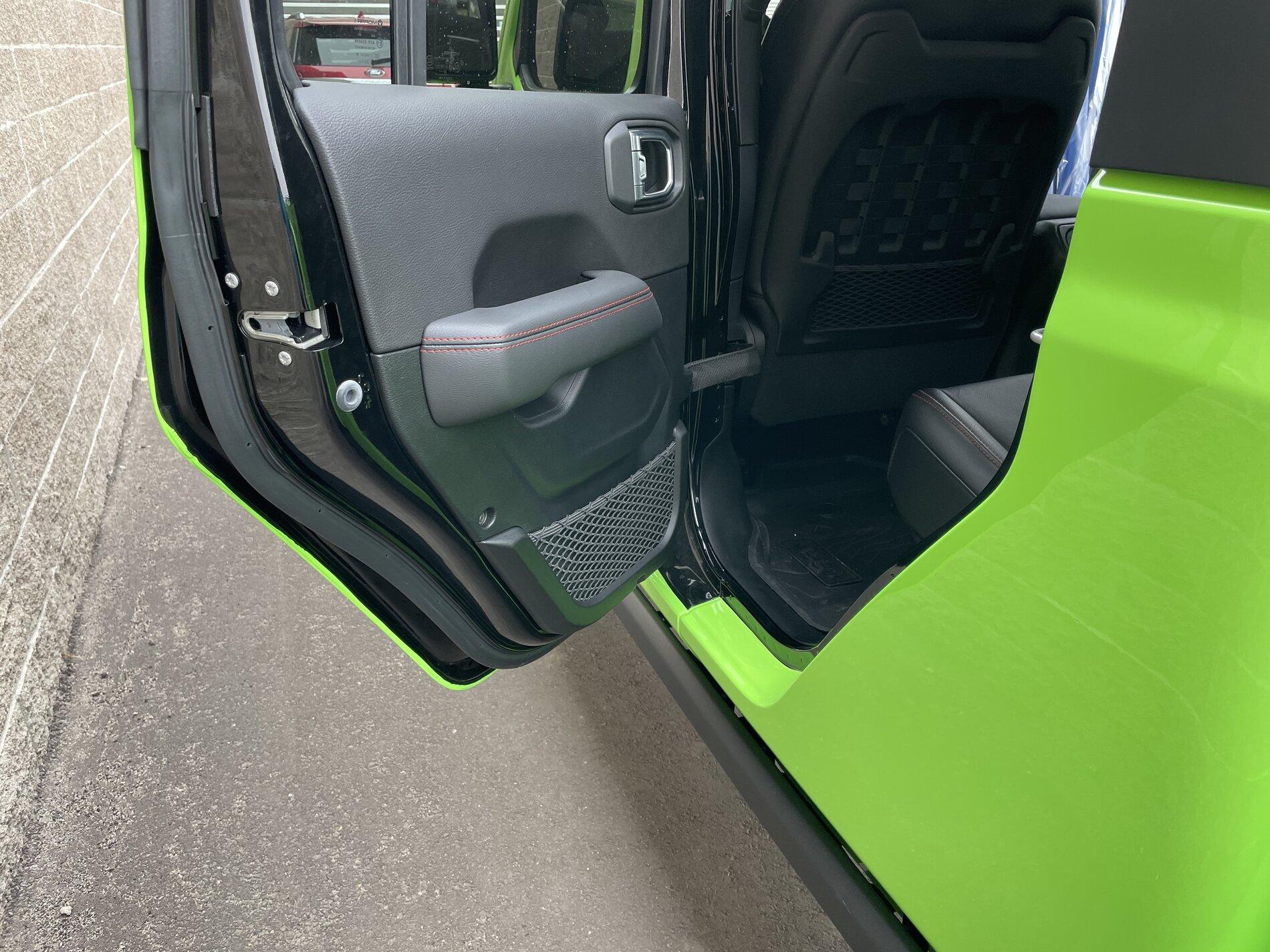 Jeep Gladiator Update, for sale: Finally getting Wrapped... Inozetek SuperGloss Acid Green Gladiator (updated with pictures) 9ED1BF8E-9BF0-401A-8C93-3F4AE1F754FF