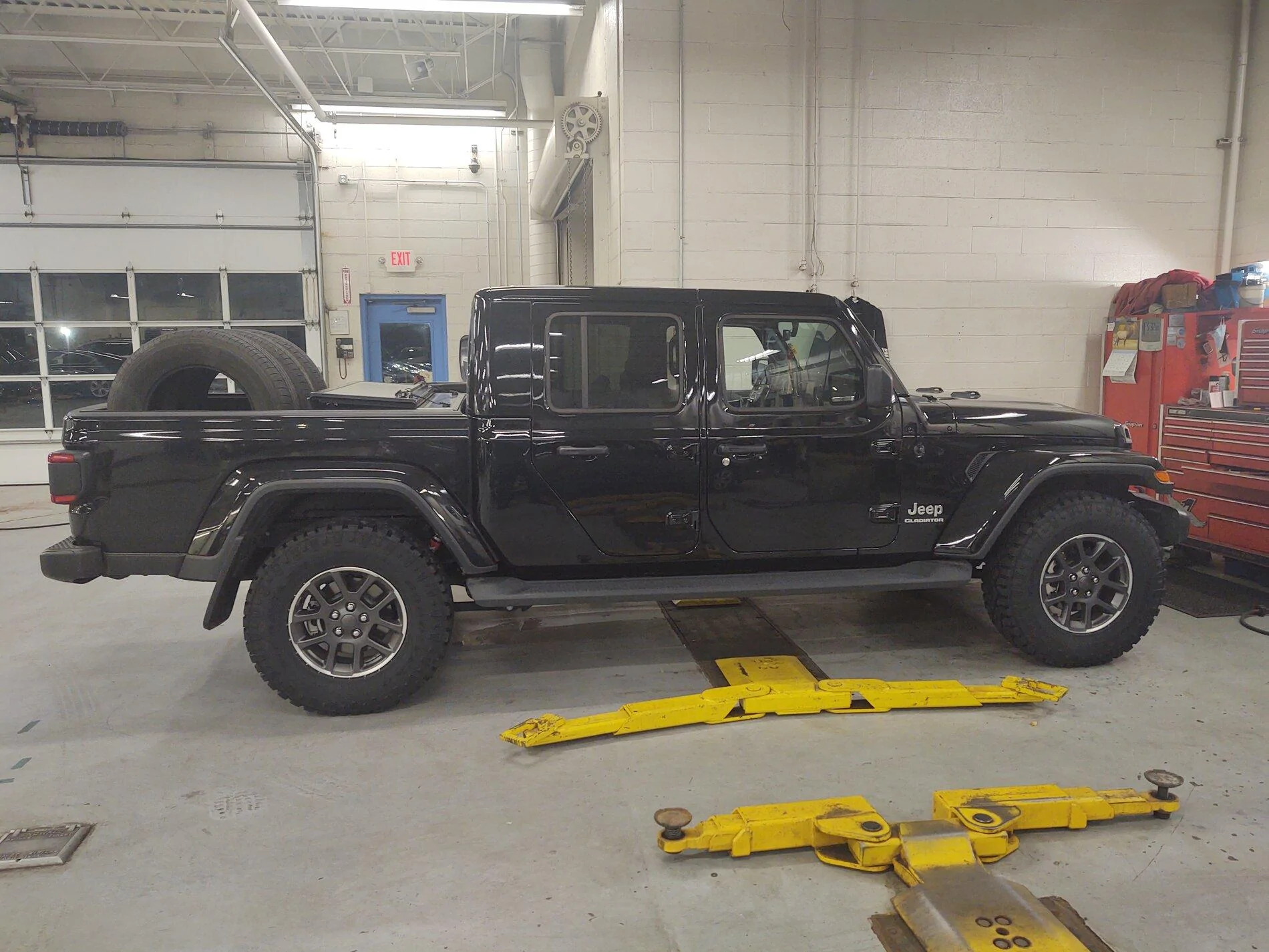 Jeep Gladiator Is anything missing from this rubicon take off? IMG_20201112_173146817
