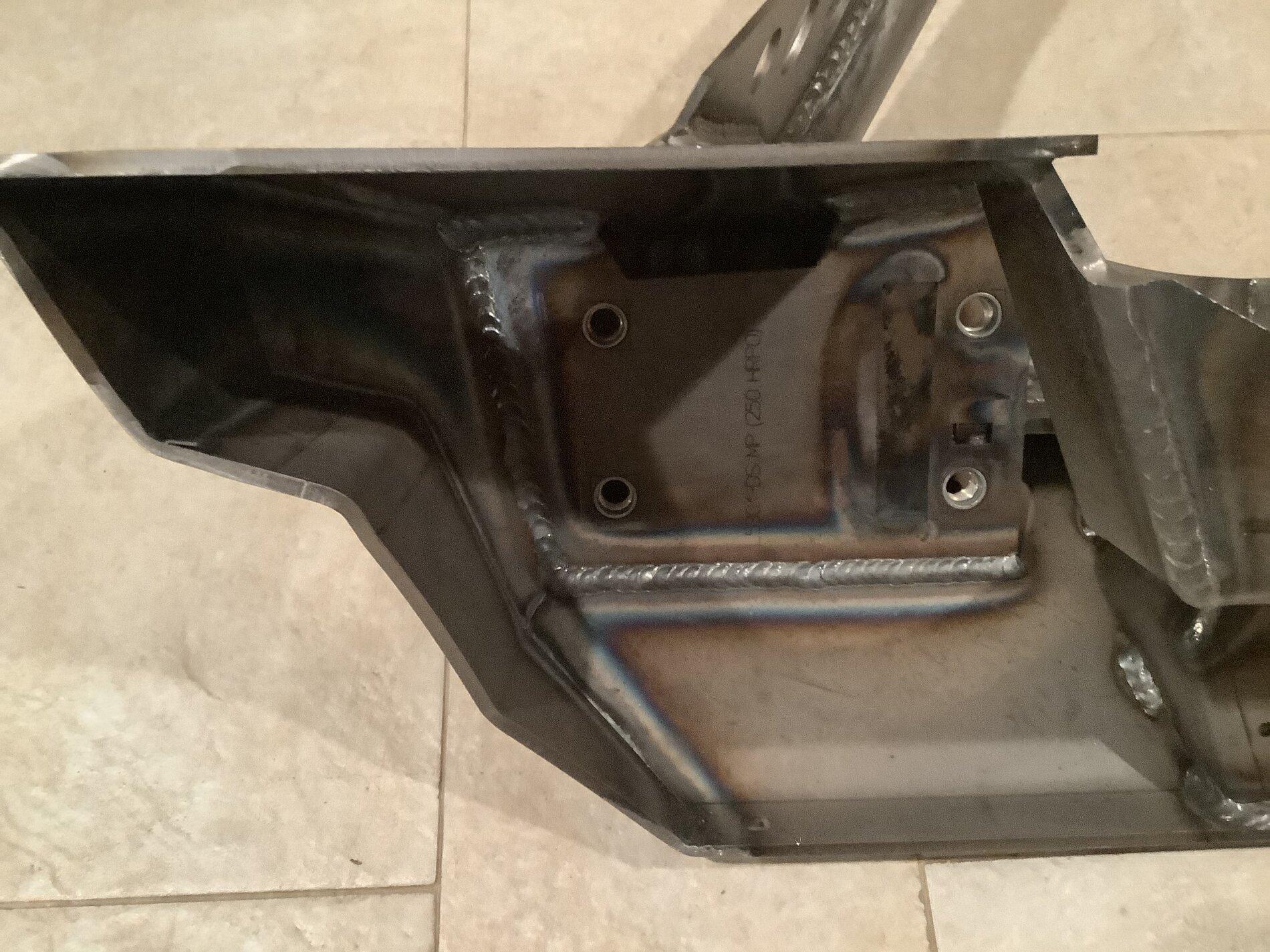 Jeep Gladiator Artec 64BB6D8A-8E07-46CC-A0DD-54D114D6F60B