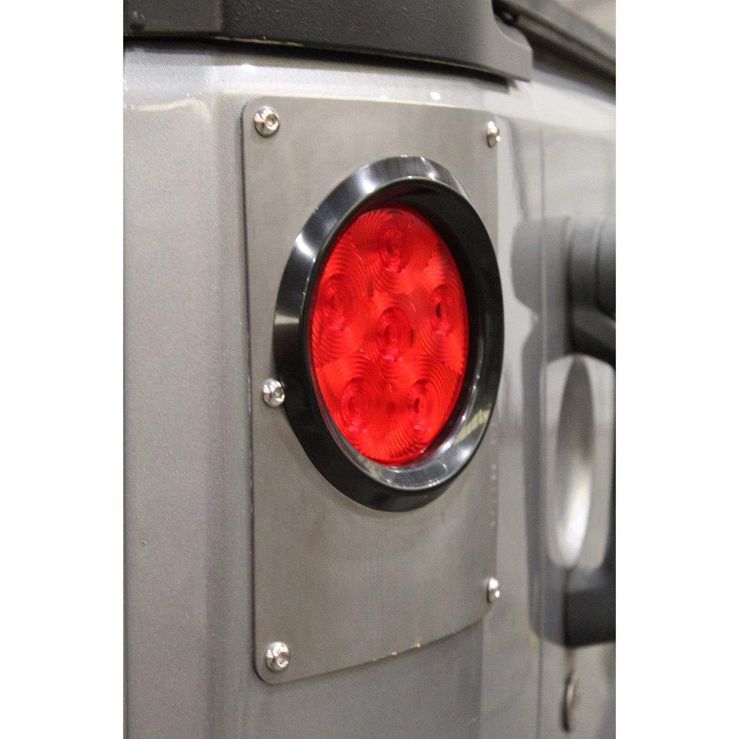 Jeep Gladiator Flush Mount Tail Lights IMG_3916_1800x1800