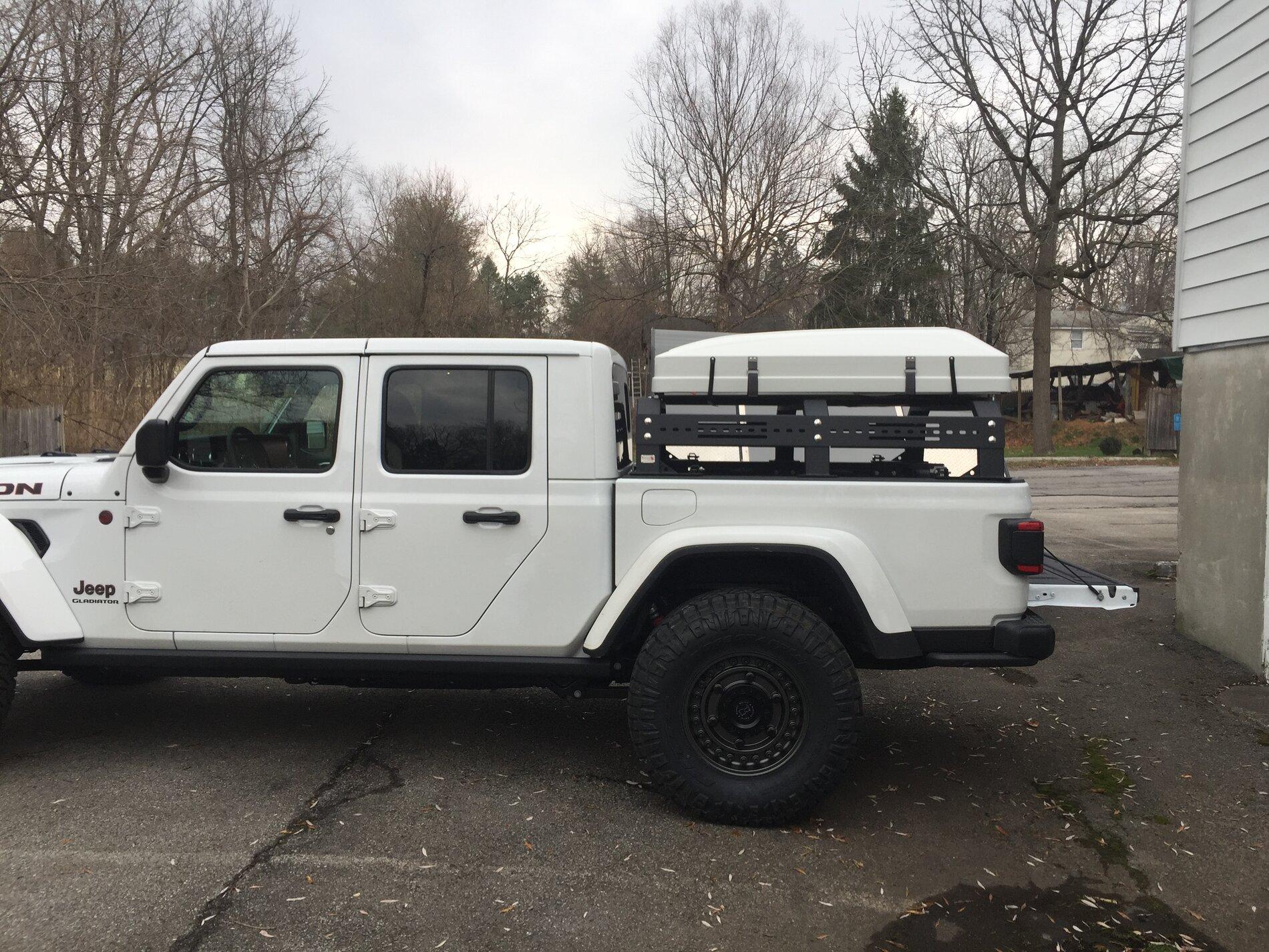 Jeep Gladiator FISHBONE ROOF RACK 58E6991B-0F78-425B-9BF4-75050995658E