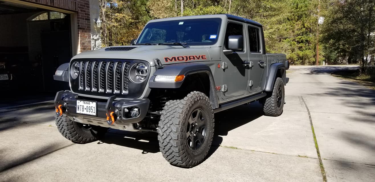 Jeep Gladiator MOJAVE Edition Gladiator JT Club front4