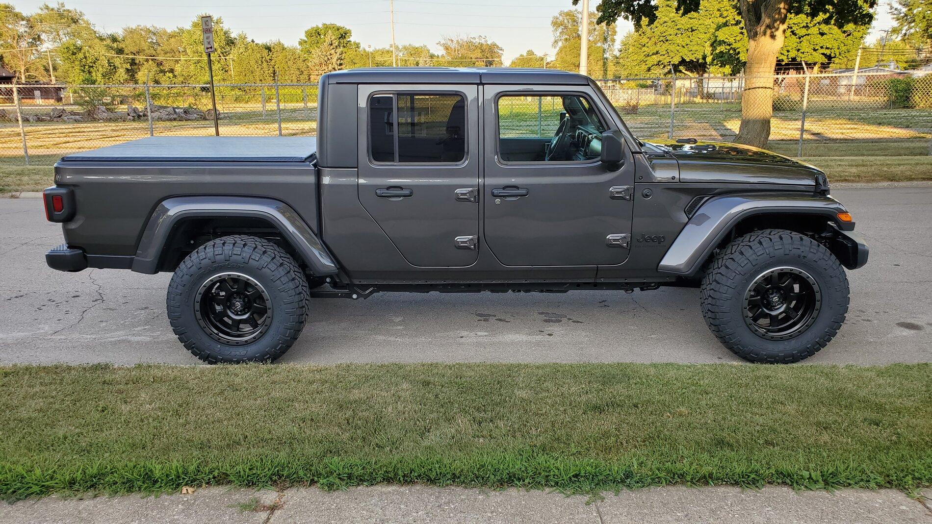 Jeep Gladiator GRANITE CRYSTAL JT Gladiator Club 20200804_191530