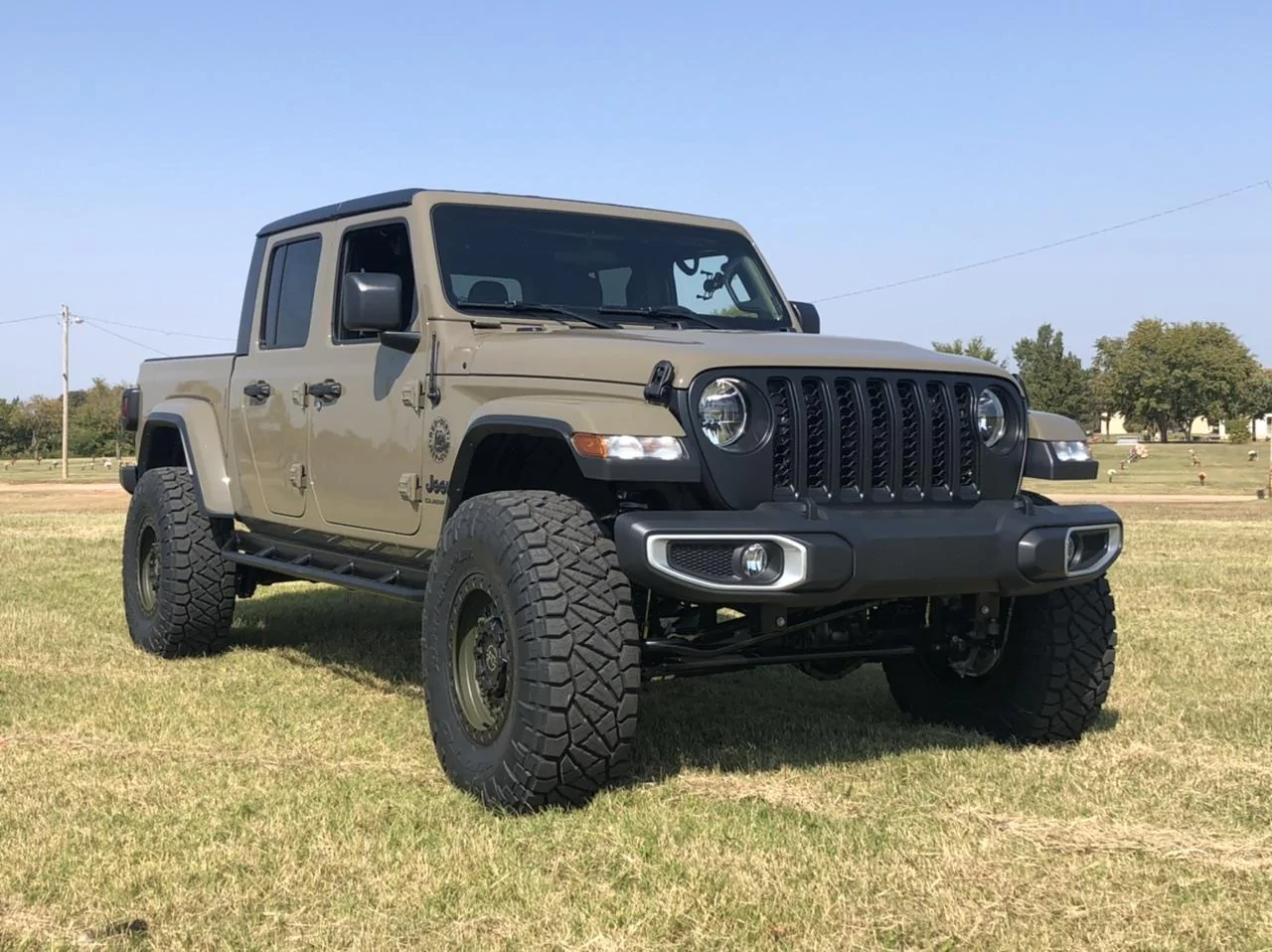 Jeep Gladiator Nitto Trail Grappler vs Ridge Grappler vs BFG KM3 vs BFG AT 5953D325-91C7-4AC0-8D1E-C9D47FE8A31E