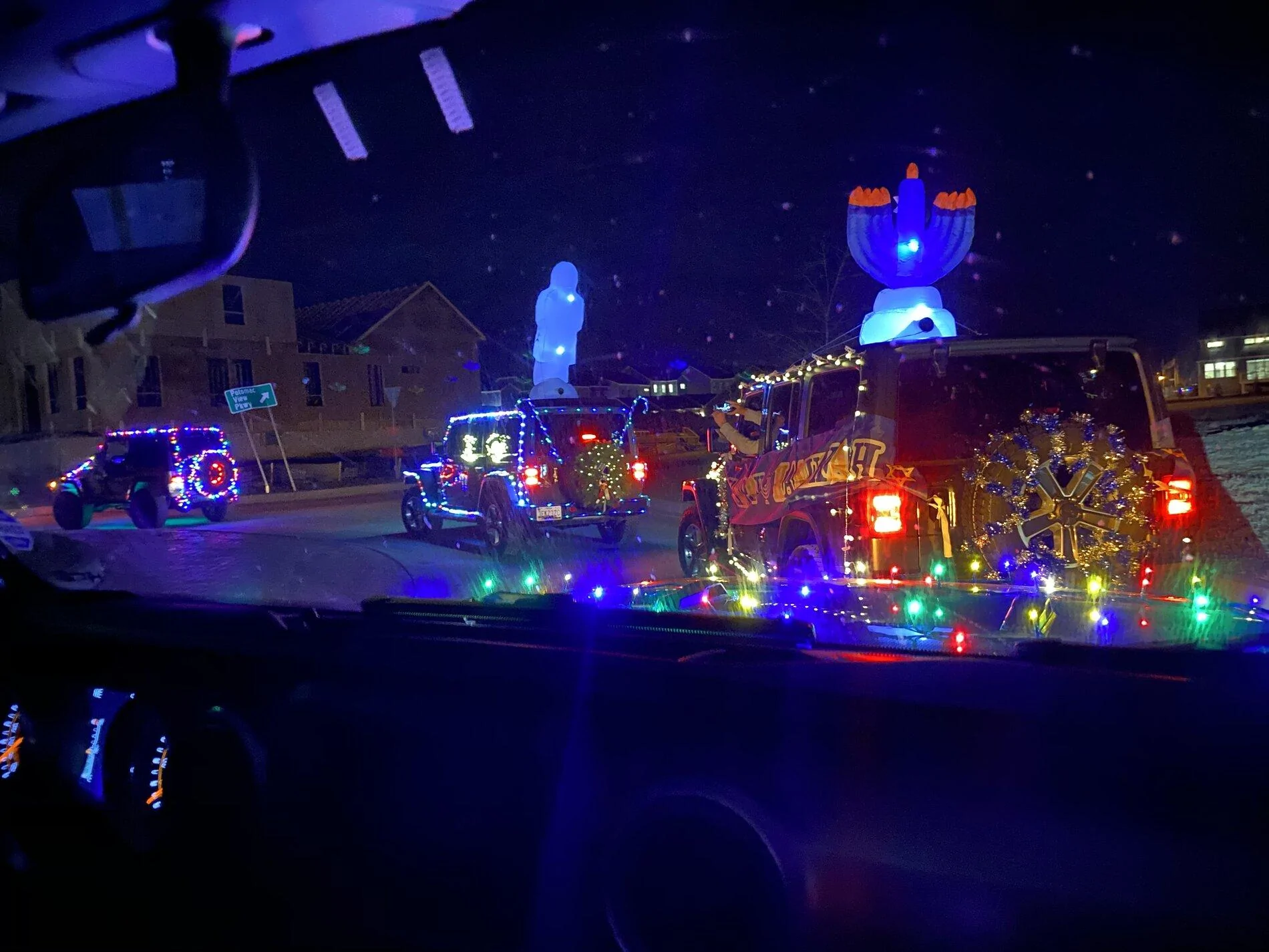 Jeep Gladiator We were in our first Christmas Holiday “parade” 94656899-8410-4017-8A70-8C7C66C1D734