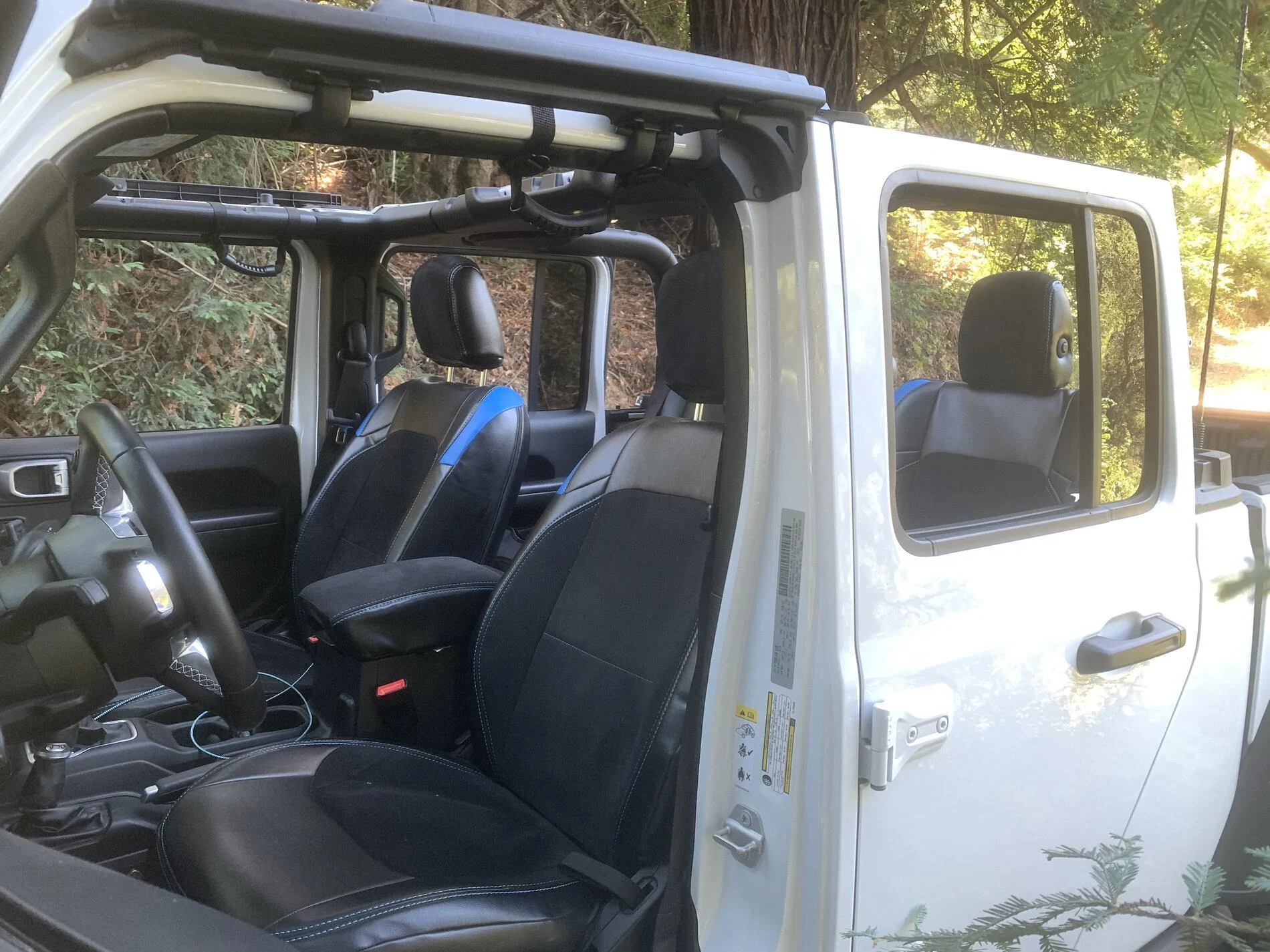 Jeep Gladiator PRP seat covers black suede with blue accents 480B8EEB-B074-4614-9DFC-59FAC73DC3B2