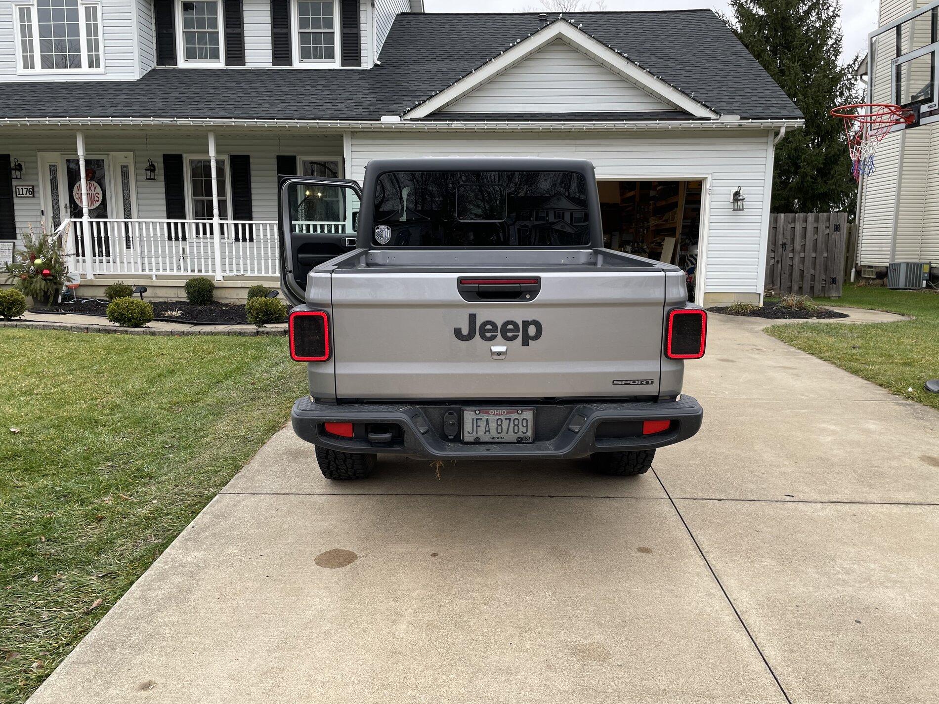 Jeep Gladiator Aftermarket LED taillights D5BDF18D-121E-4AA9-A39E-E78F4834C1A5