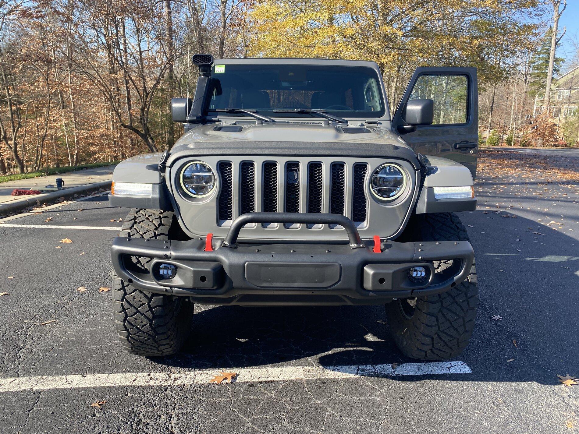 Jeep Gladiator 2019 Jeep Unlimited Rubicon 3.6L V6 Sting Grey - 16k miles - Lots of Upgrades - $49,500 219703A2-37A7-4E1D-816A-4FF296EEDED6