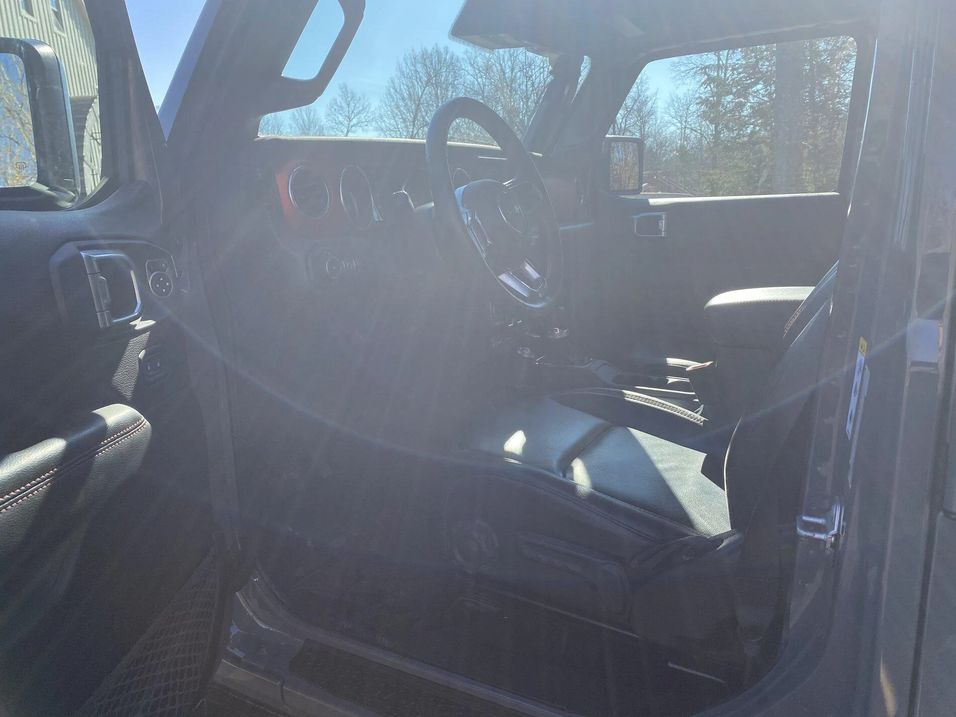 Jeep Gladiator 2019 Jeep Unlimited Rubicon 3.6L V6 Sting Grey - 16k miles - Lots of Upgrades - $49,500 048CBF00-2CA5-498D-9FEB-49060C43EB14