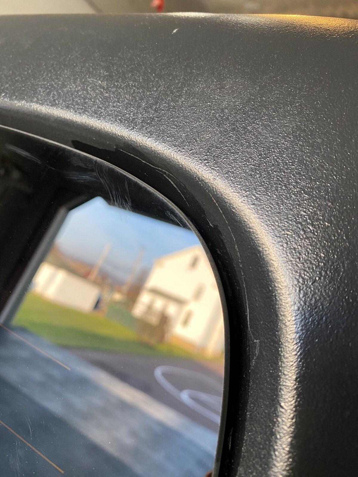 Jeep Gladiator Roof leak in back Window 5