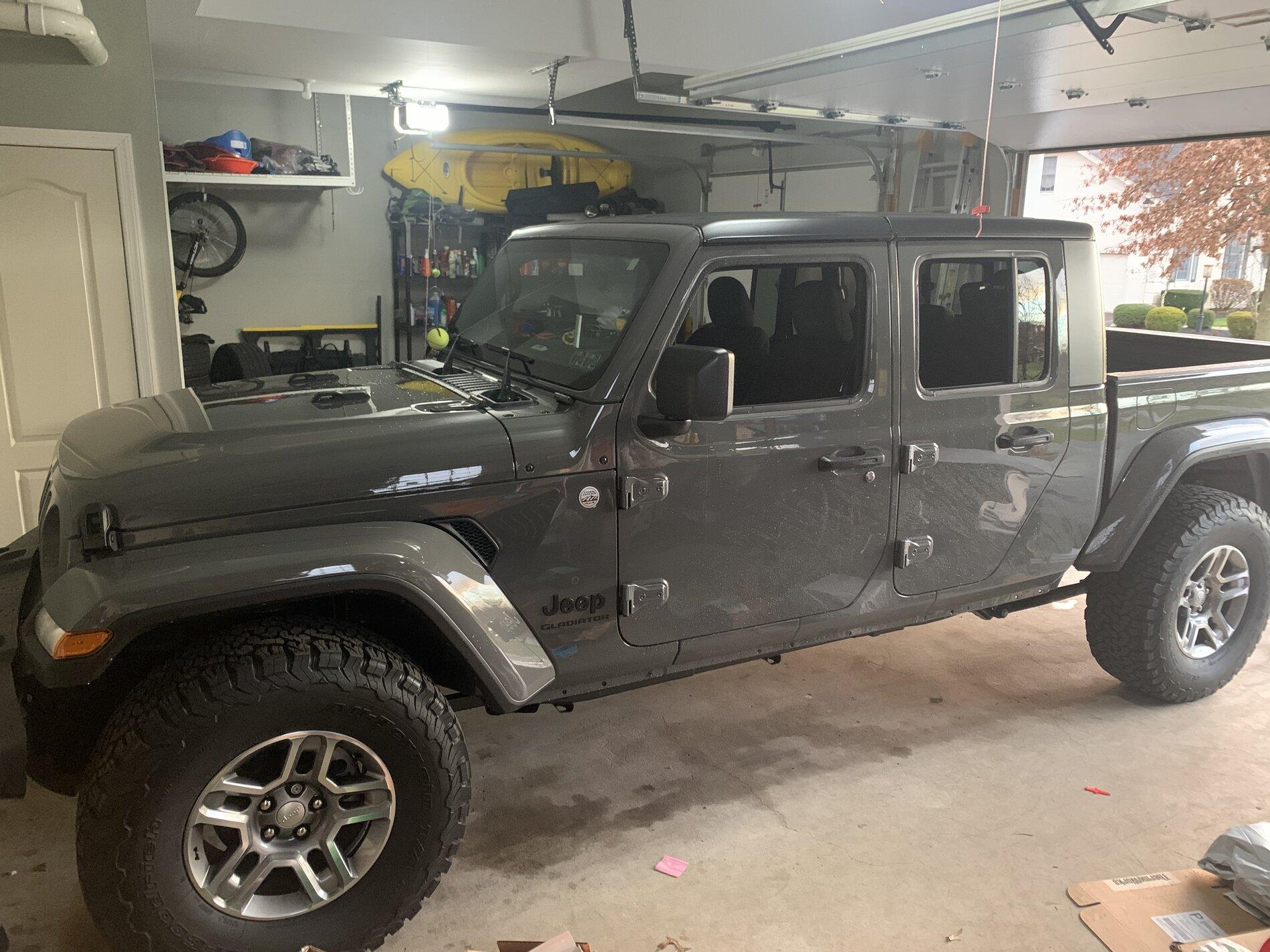 Jeep Gladiator STING GRAY Gladiator JT Club 9F5FC1B1-72DE-43F5-B1B7-8E12535B557E
