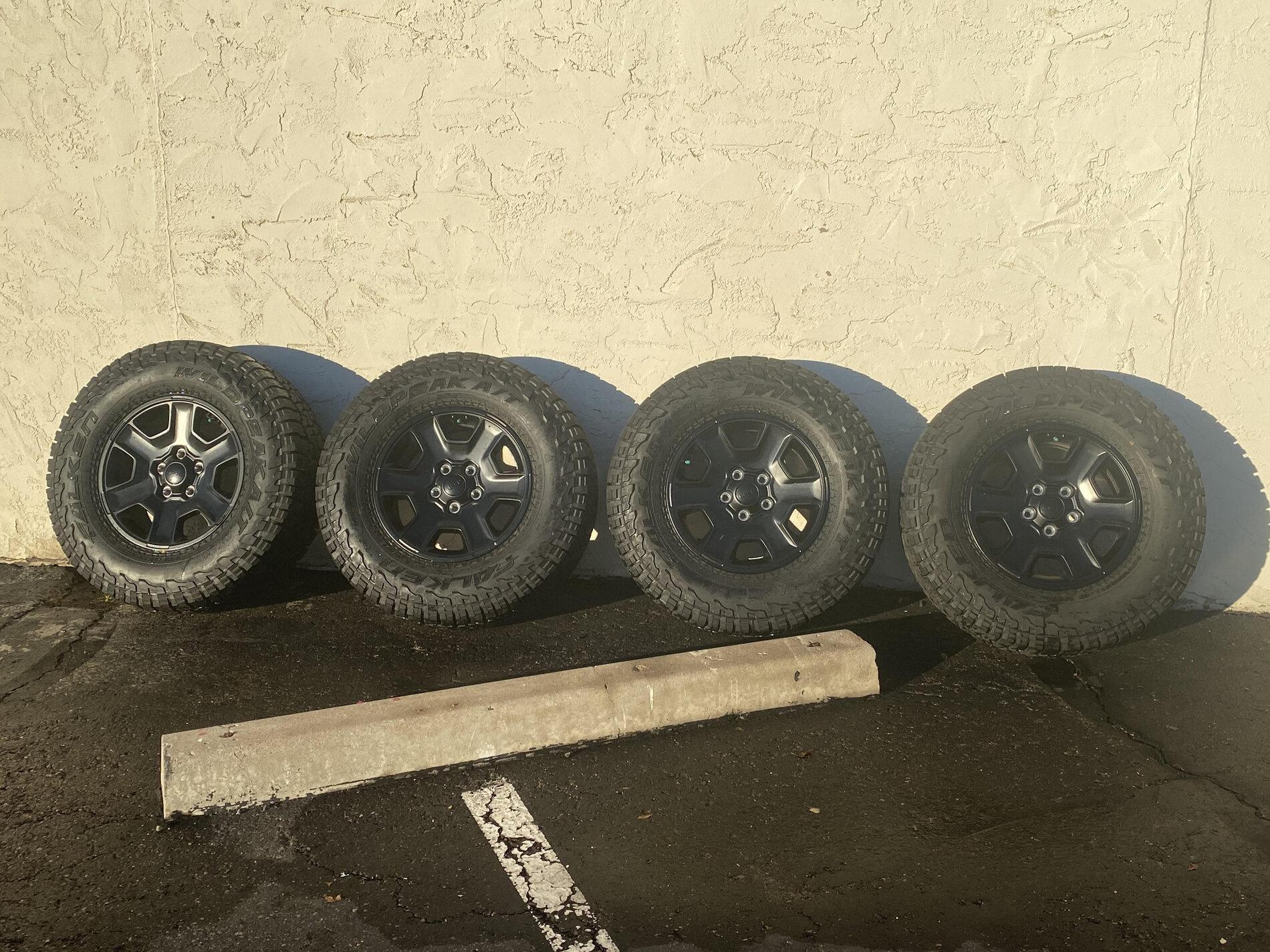 Jeep Gladiator Mojave Wheel/Tire Take Offs unnamed (1)