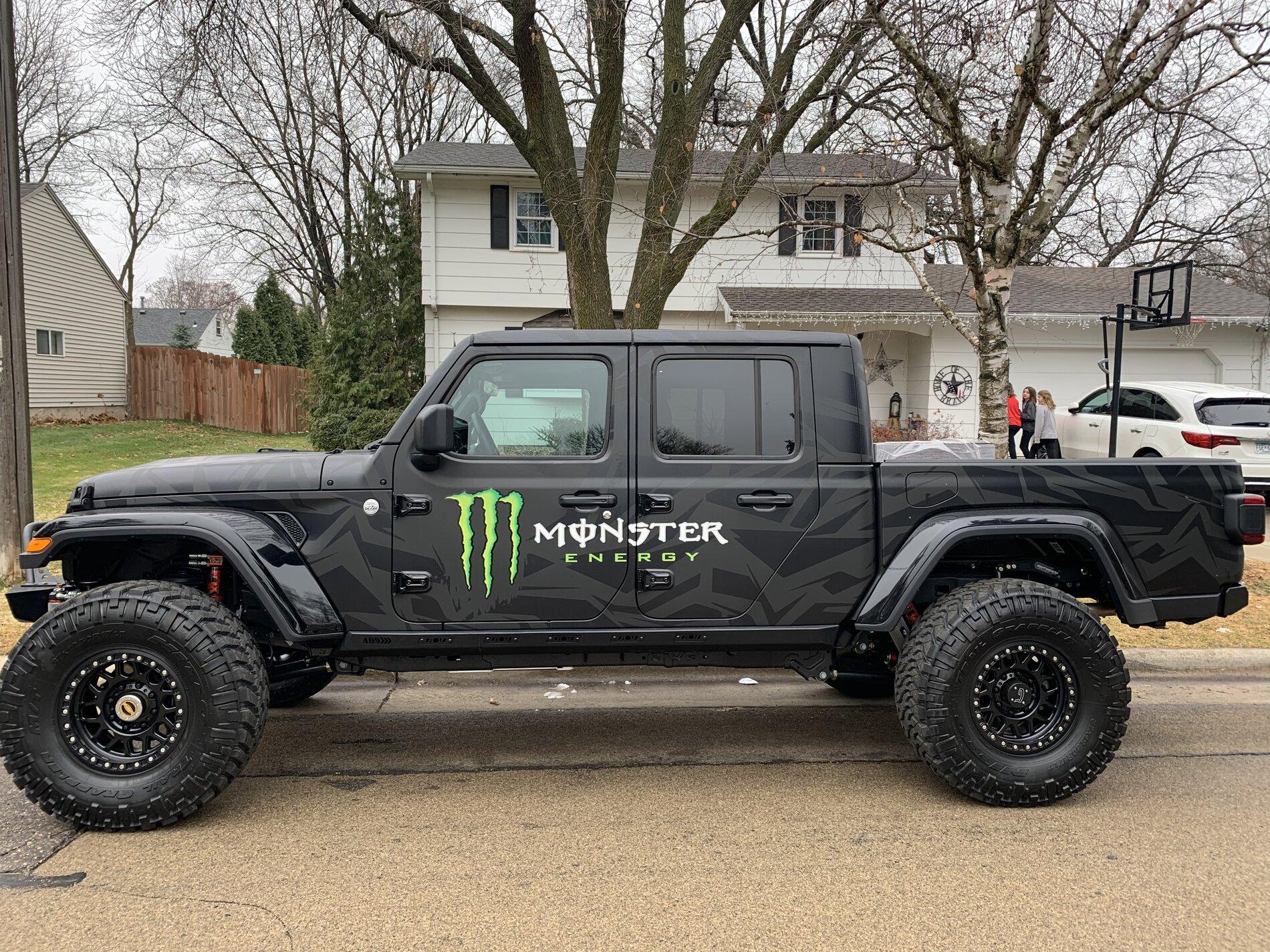 Jeep Gladiator Customized 2020 Jeep Gladiator. Won this and it's not practical for our use. Serious Inquiries Only $65,000 AD934EE1-9C7B-4C10-A6FA-9DBB6AF54DEC