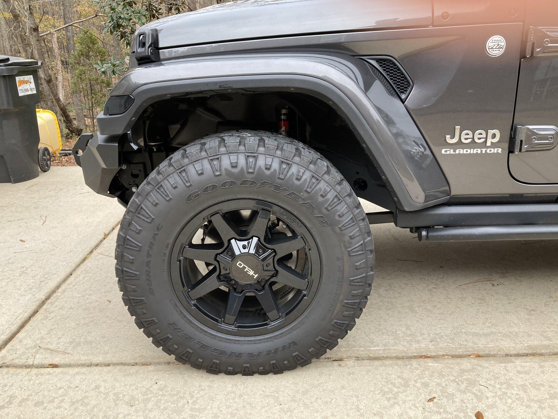 Jeep Gladiator The Overcon 065367E5-3B7E-43E0-9254-D81F11EC39D0
