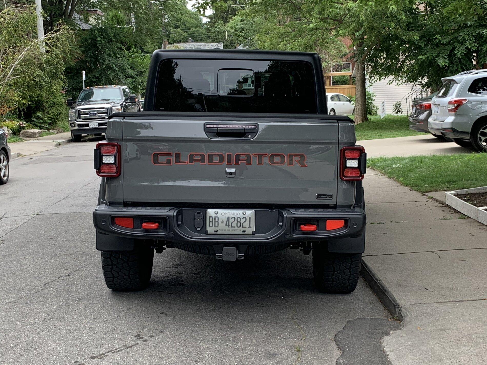 Jeep Gladiator "JEEP" tailgate badge mods? 06EAC94F-0918-42ED-A9D1-0298A9F241E7