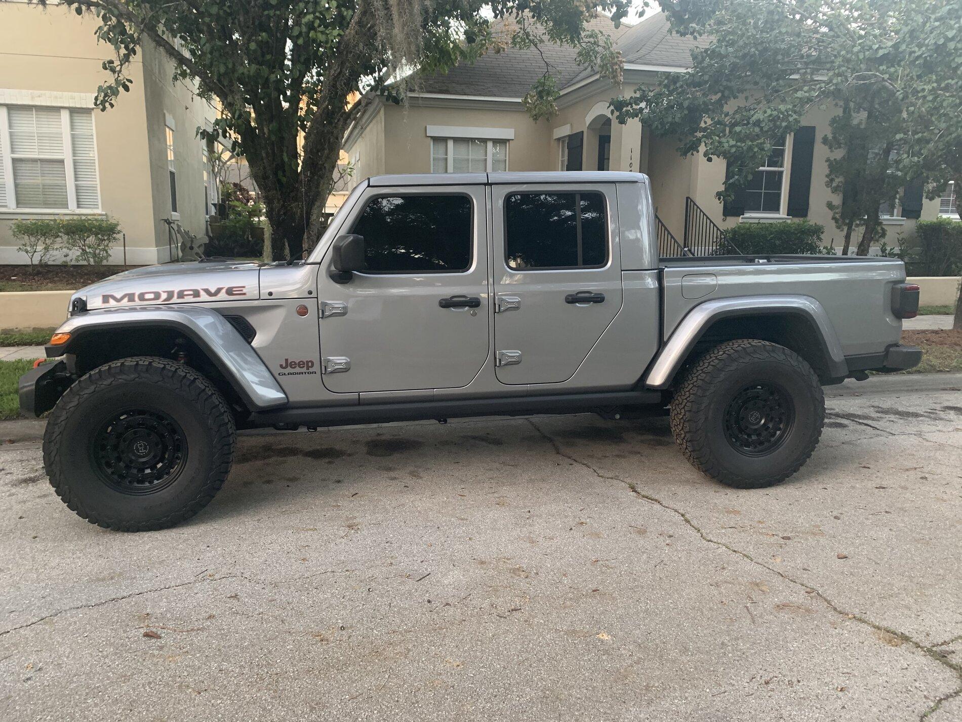Jeep Gladiator Stock Mojave wheel upgrade 40AC7699-D865-4749-8CA2-B34A8E3EB44F