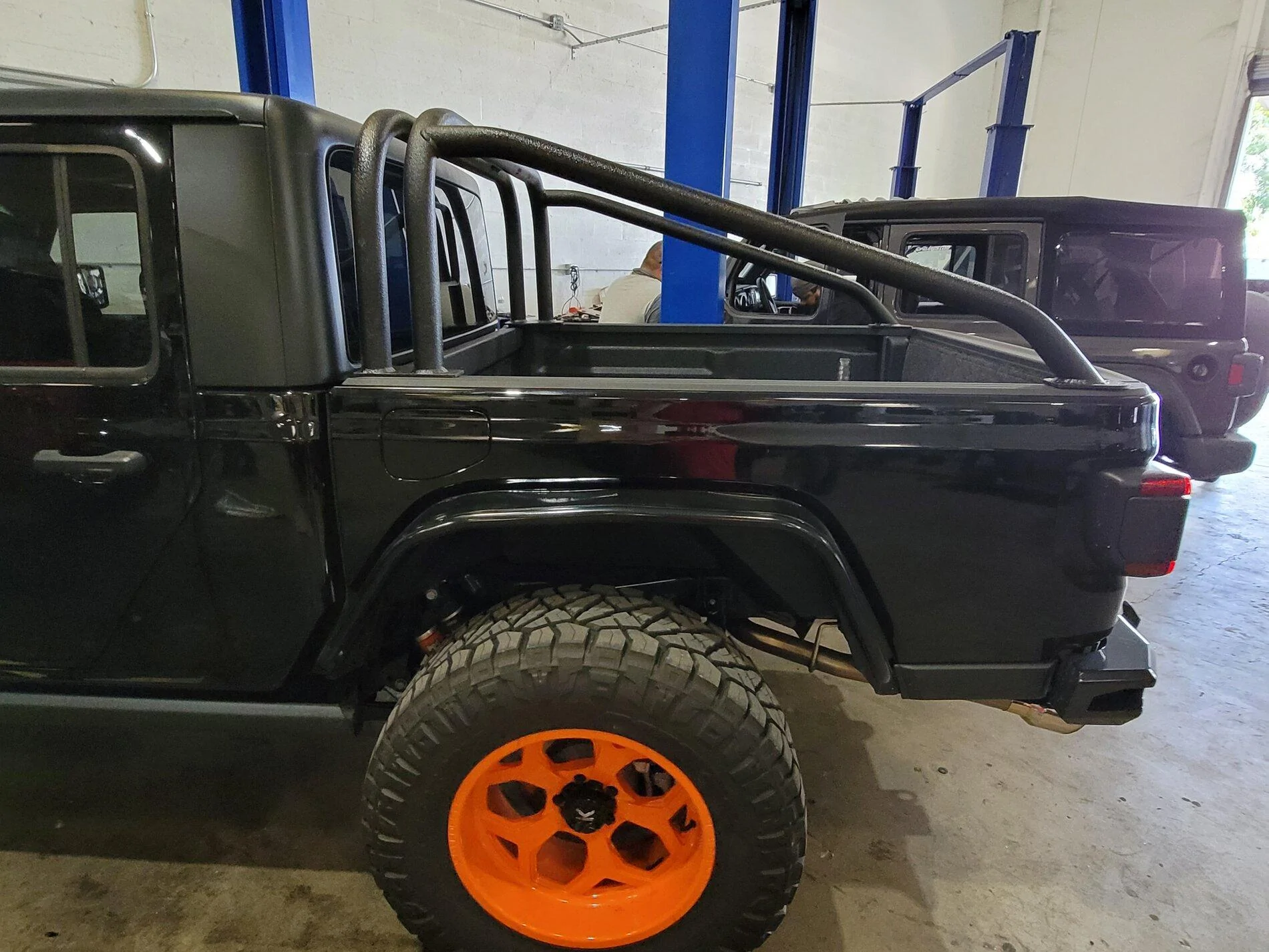 Jeep Gladiator New roll bar from So Flo Jeeps 20201216_110038