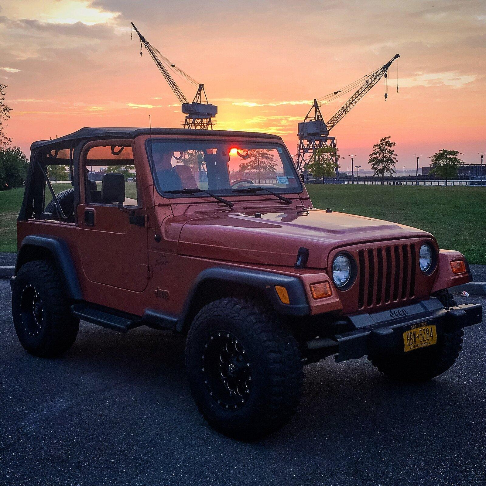 Jeep Gladiator Old School Jeeps E7066445-D637-490F-9625-6F6703ECEB92