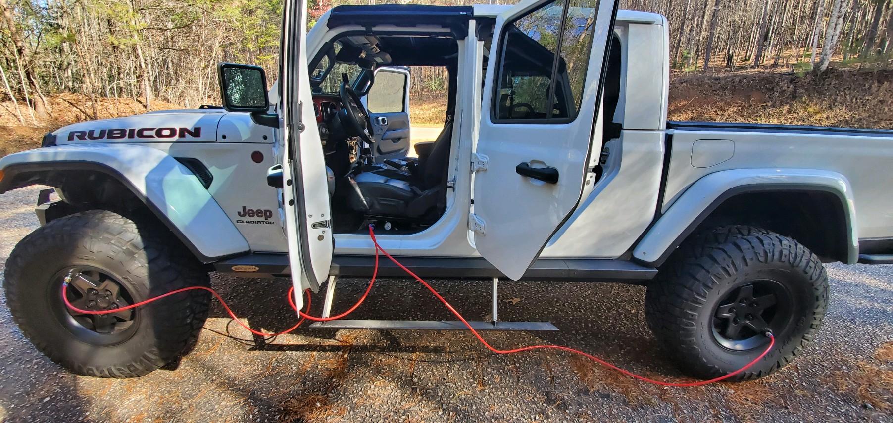 Jeep Gladiator Anyone installed IJKP-24 - tween ARB compressor with 4 tires inflation system? IMG_20201206_141900