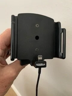 Jeep Gladiator Pro Clip for iPhone setup IMG_2178