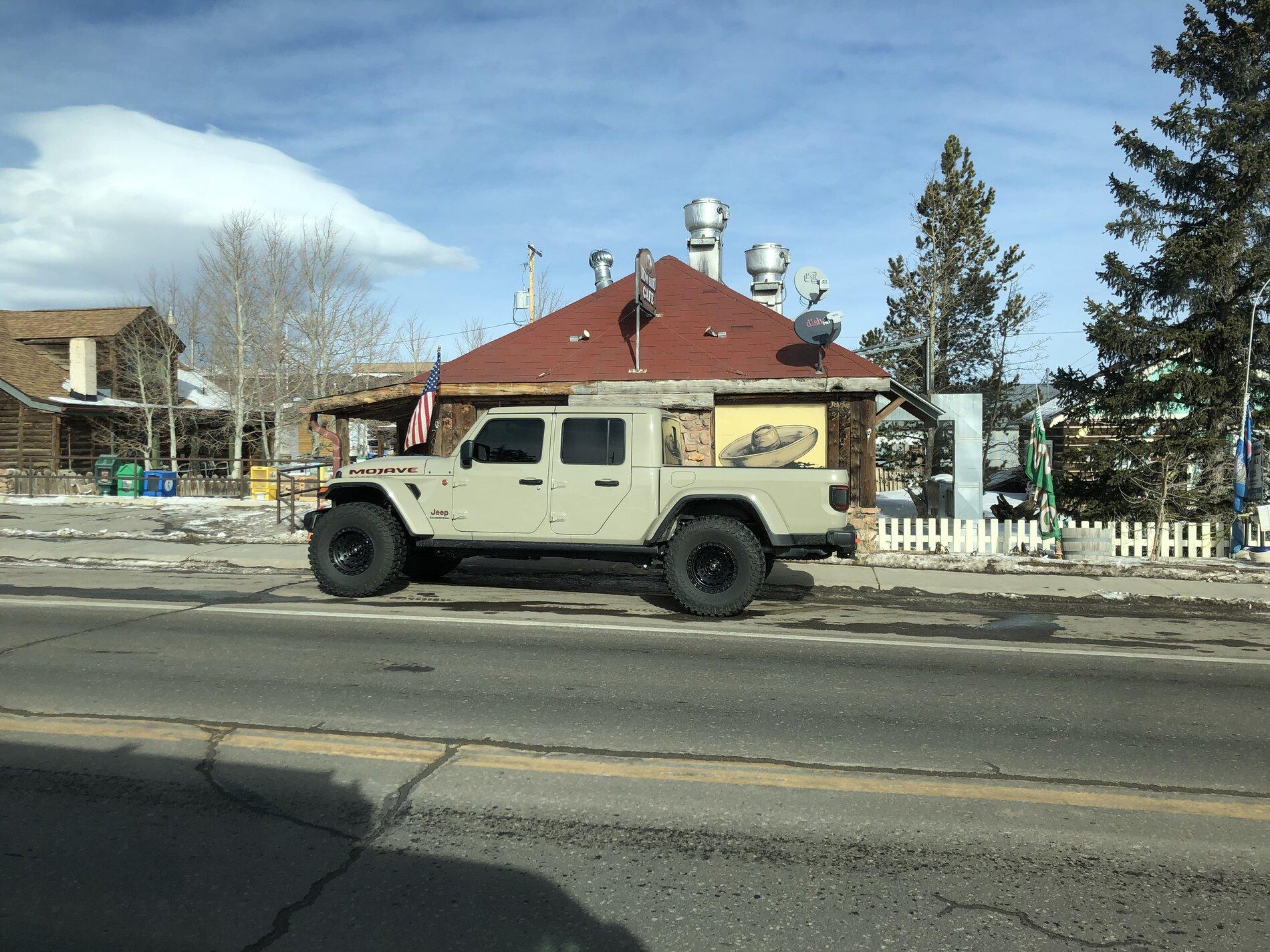 Jeep Gladiator The “Spotted” picture thread. 1A7A7C1C-C1C8-4892-B68D-837178E95B79