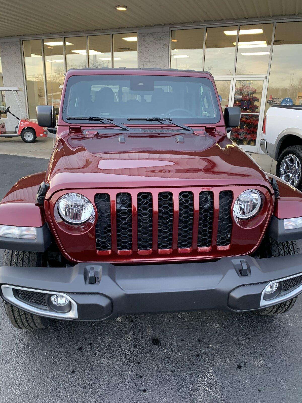 Jeep Gladiator Gupton Motors up to 8% below invoice 9302618F-F968-40E6-A017-28FE71CB3422