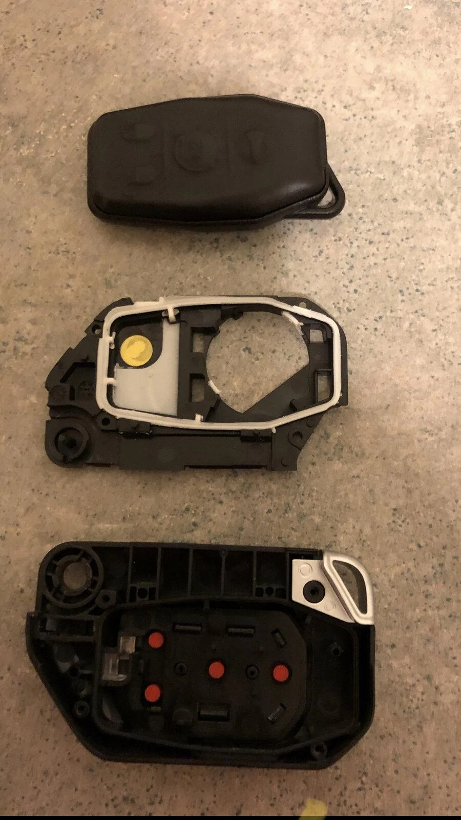 Jeep Gladiator Re-engineering the brick (keyfob) BABAEBF9-85F7-4890-997D-B040F38318C6