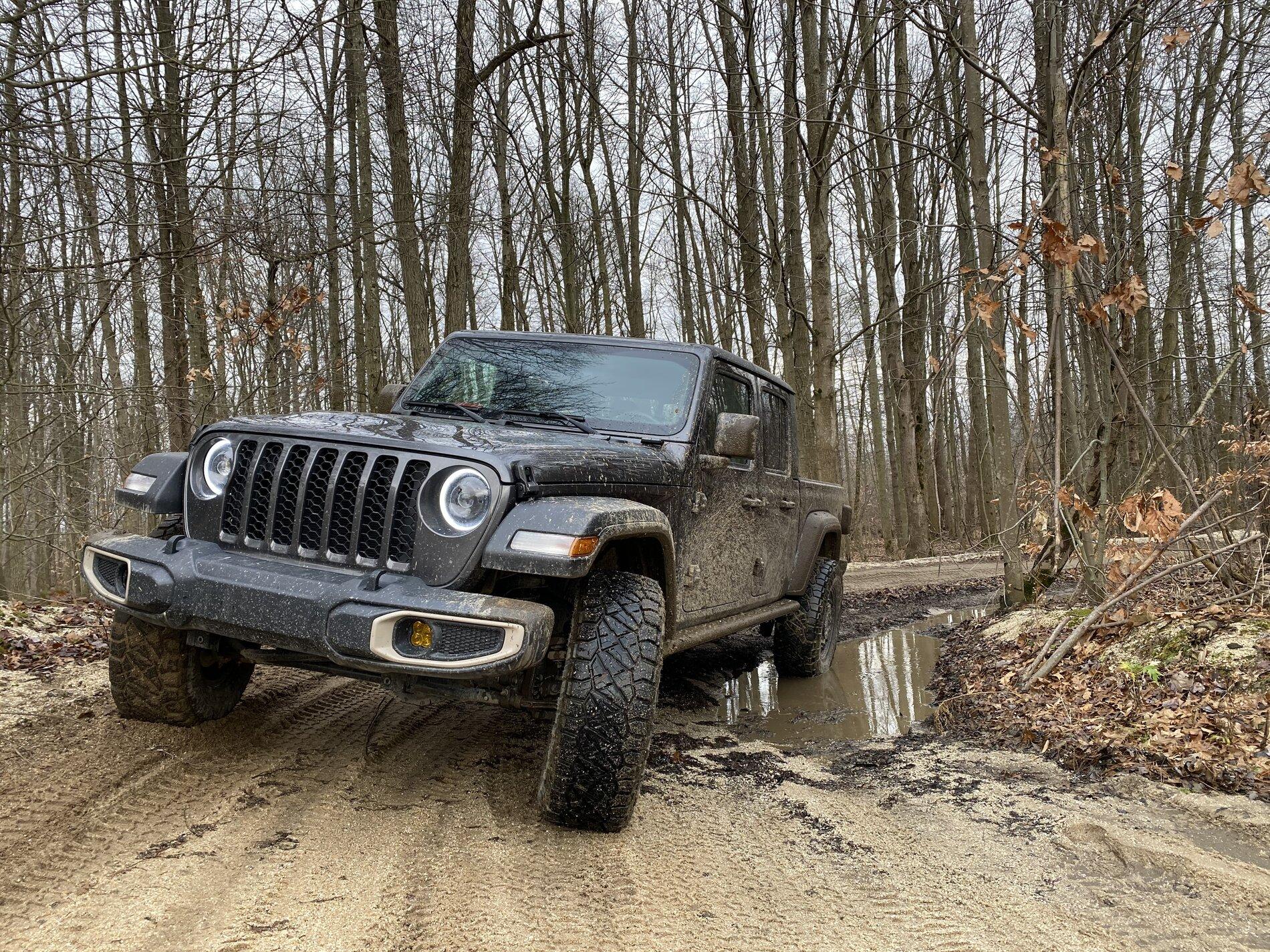 Jeep Gladiator GRANITE CRYSTAL JT Gladiator Club 41159D7F-5FB6-4401-9F06-5AAF7E8B43AE