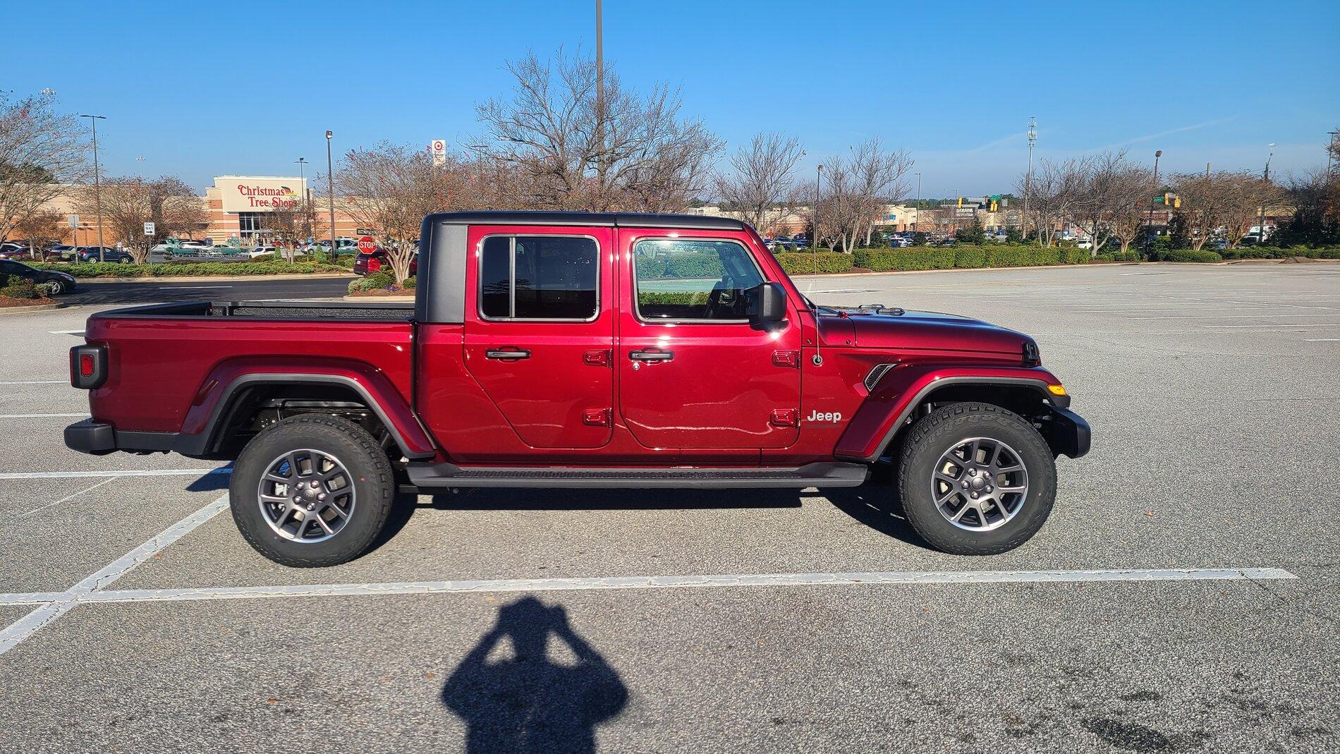 Jeep Gladiator Snazzberry Gladiator JT club 20201219_095325