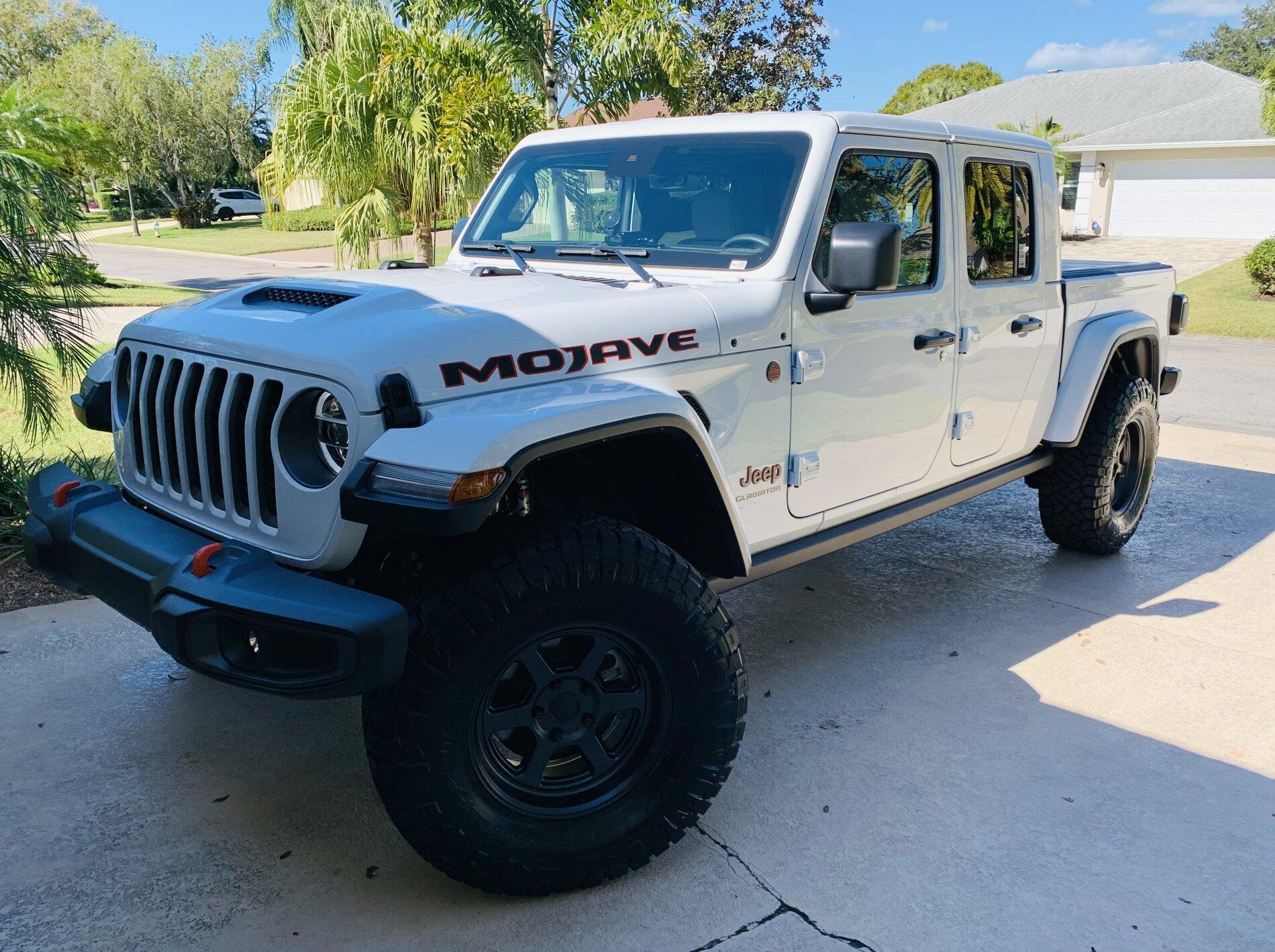 Jeep Gladiator New Wheels 6D0D4B05-482E-40A7-AFBE-703BD0C0E595
