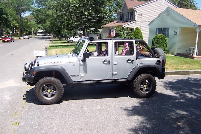 Jeep Gladiator Old School Jeeps 08JK