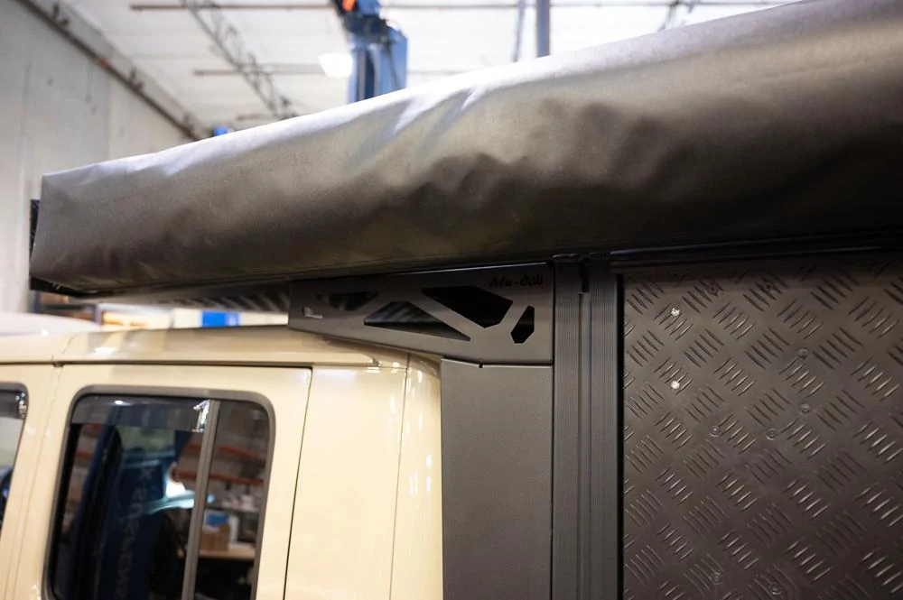 Jeep Gladiator Alu-Cab Canopy Camper _Z620285