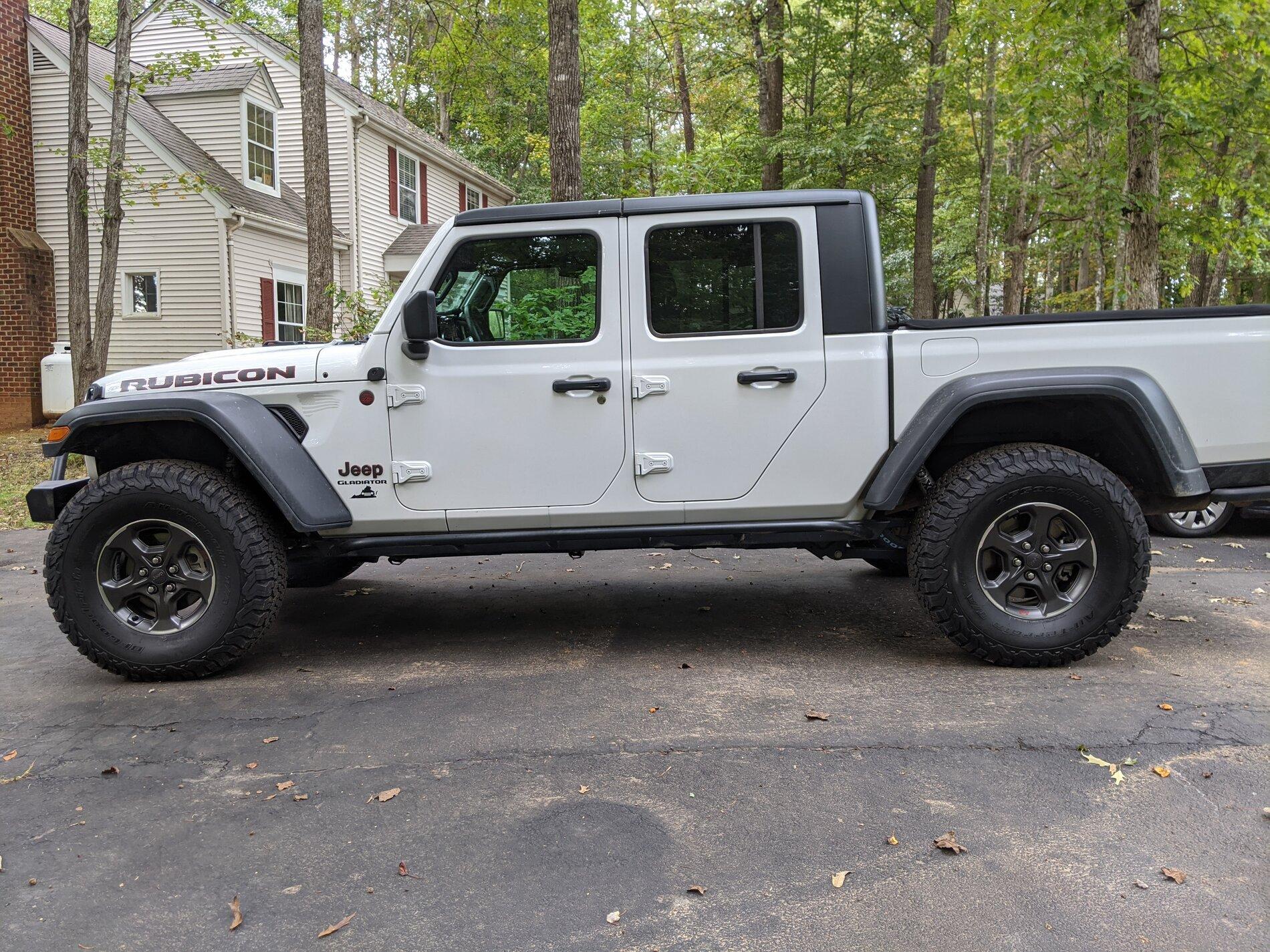 Jeep Gladiator JT Jeep Dad PXL_20200927_200825584