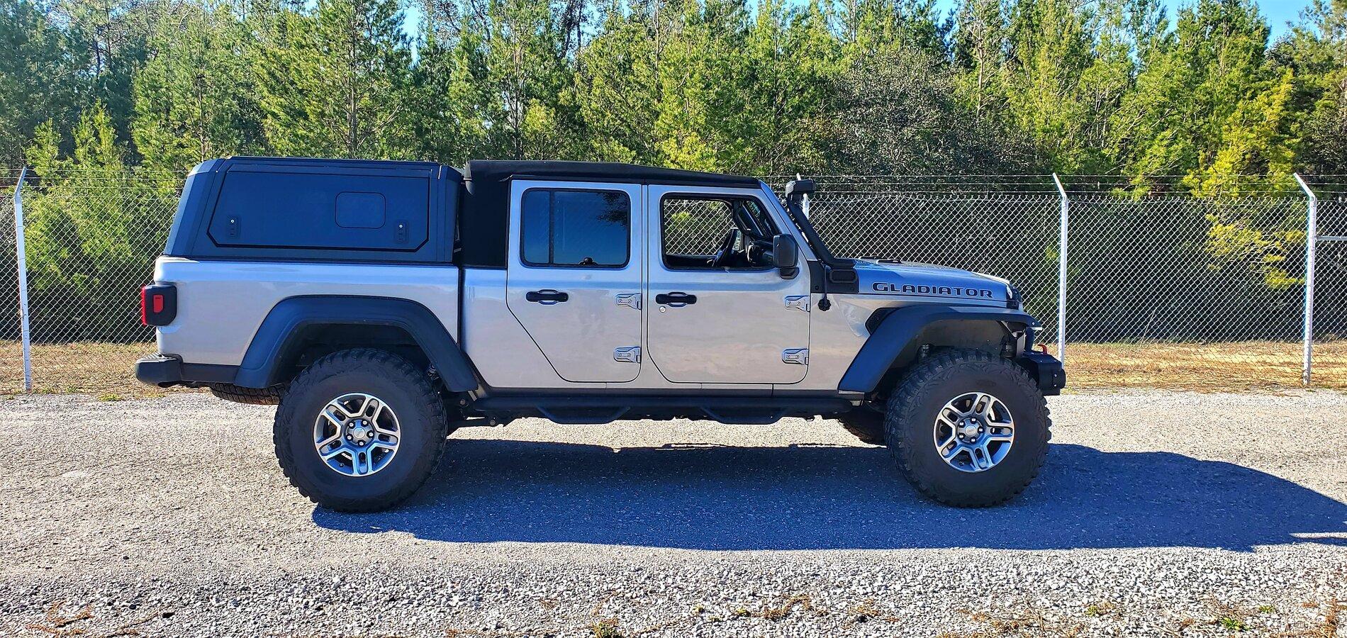 Jeep Gladiator Drew's 2020 Gladiator Sport S Supercharged 20201222_125733