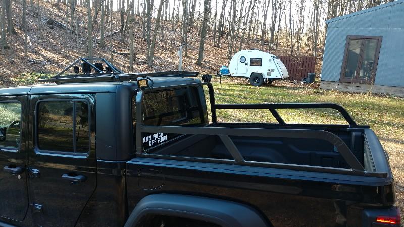 Jeep Gladiator Anyone got pictures or thoughts on 2.5” lift with 33” tires? gladiator003