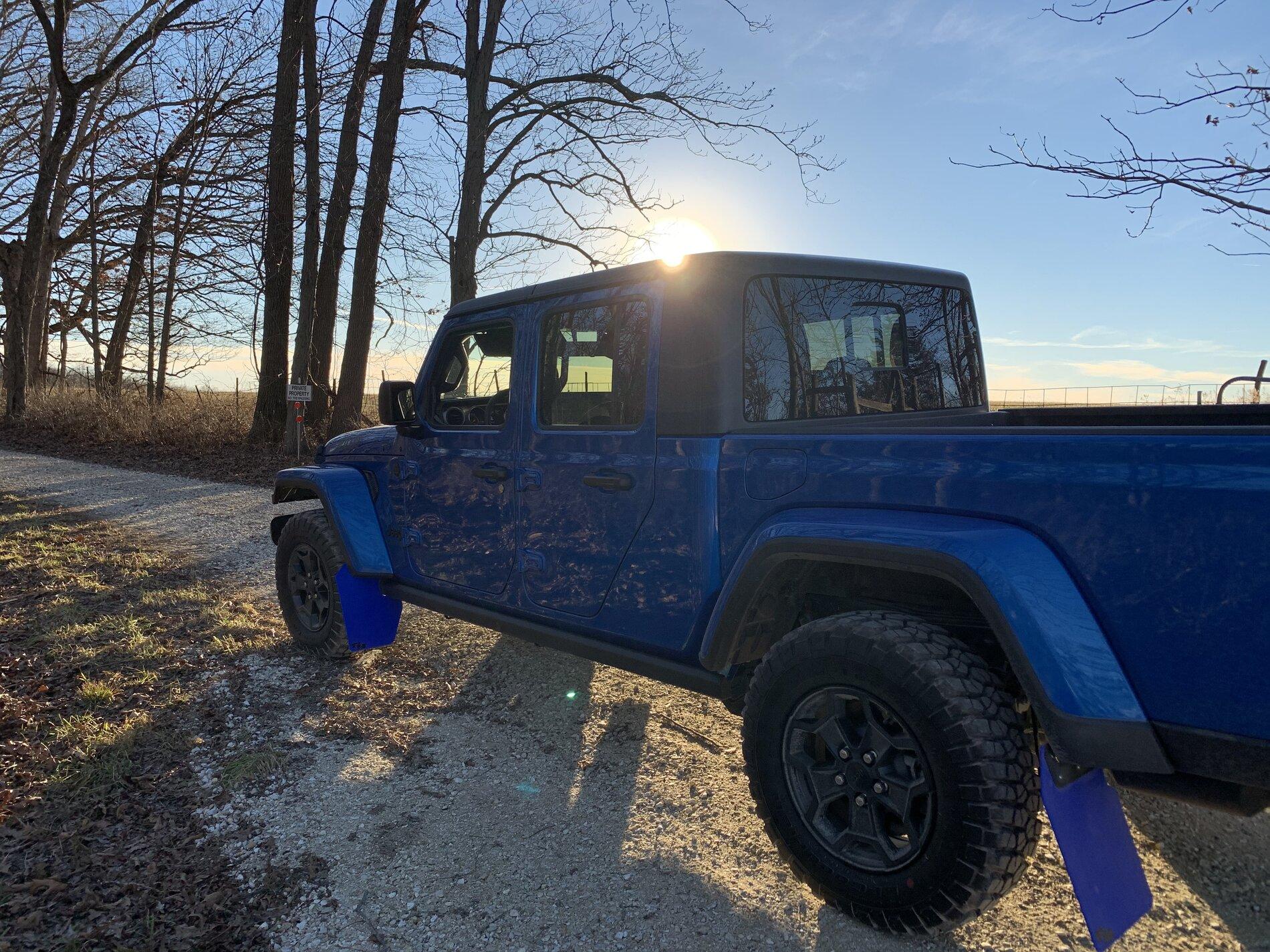 Jeep Gladiator HYDRO BLUE PEARL Gladiator JT Club IMG_2308.JPG