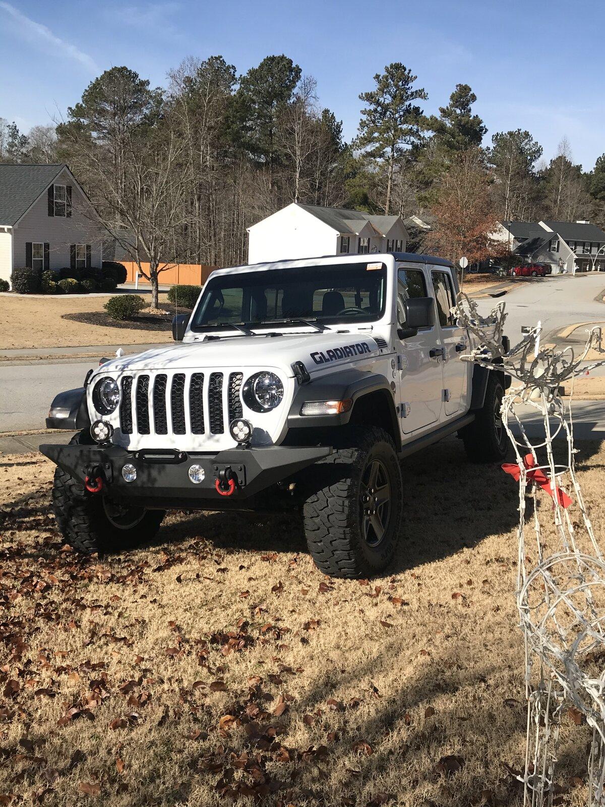 Jeep Gladiator BRIGHT WHITE Gladiator JT Club 9B99A133-B4AA-4BA9-9F6C-05BB350BB701