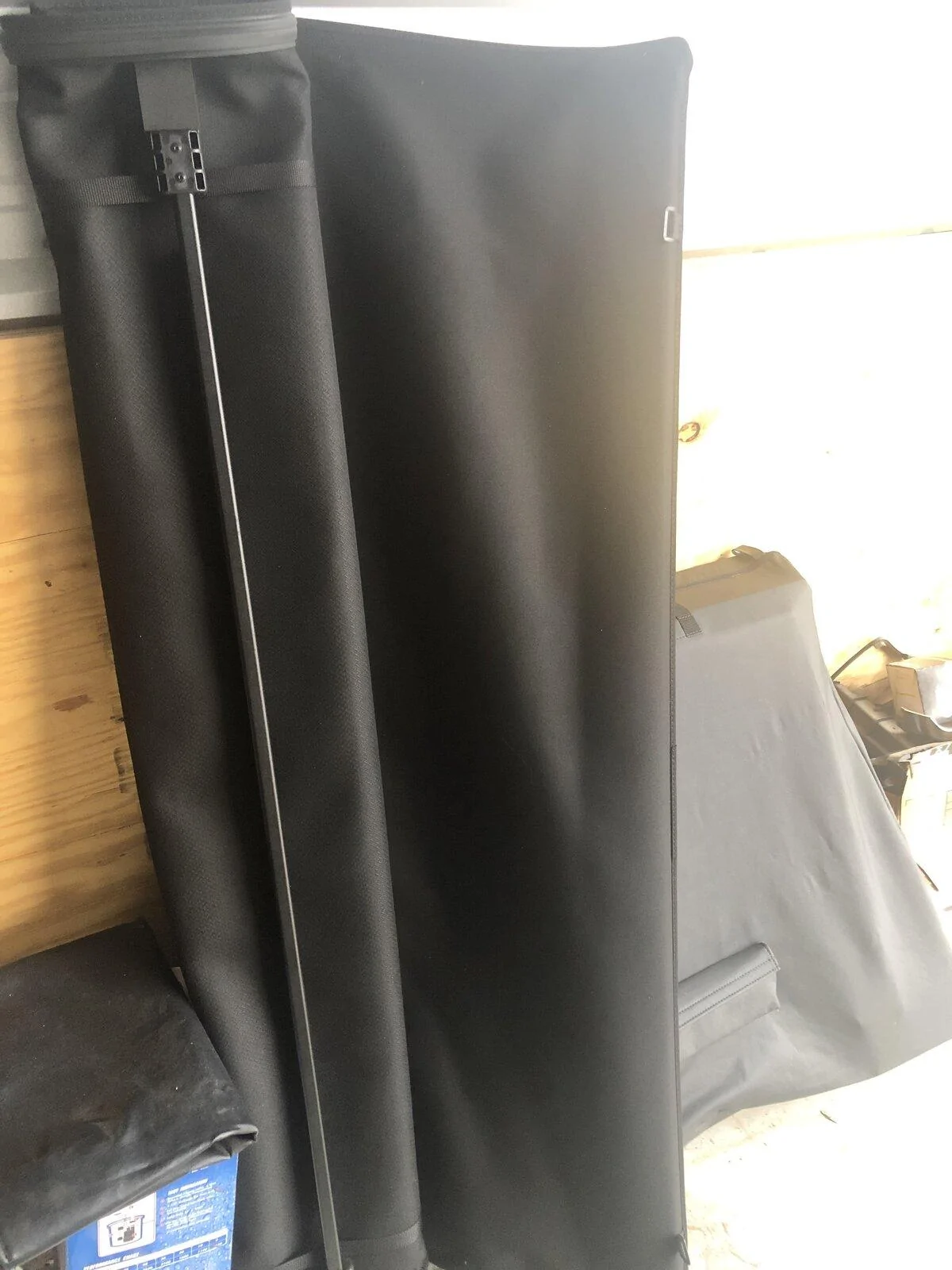Jeep Gladiator Factory Roll up Tonneau Cover IMG_2089