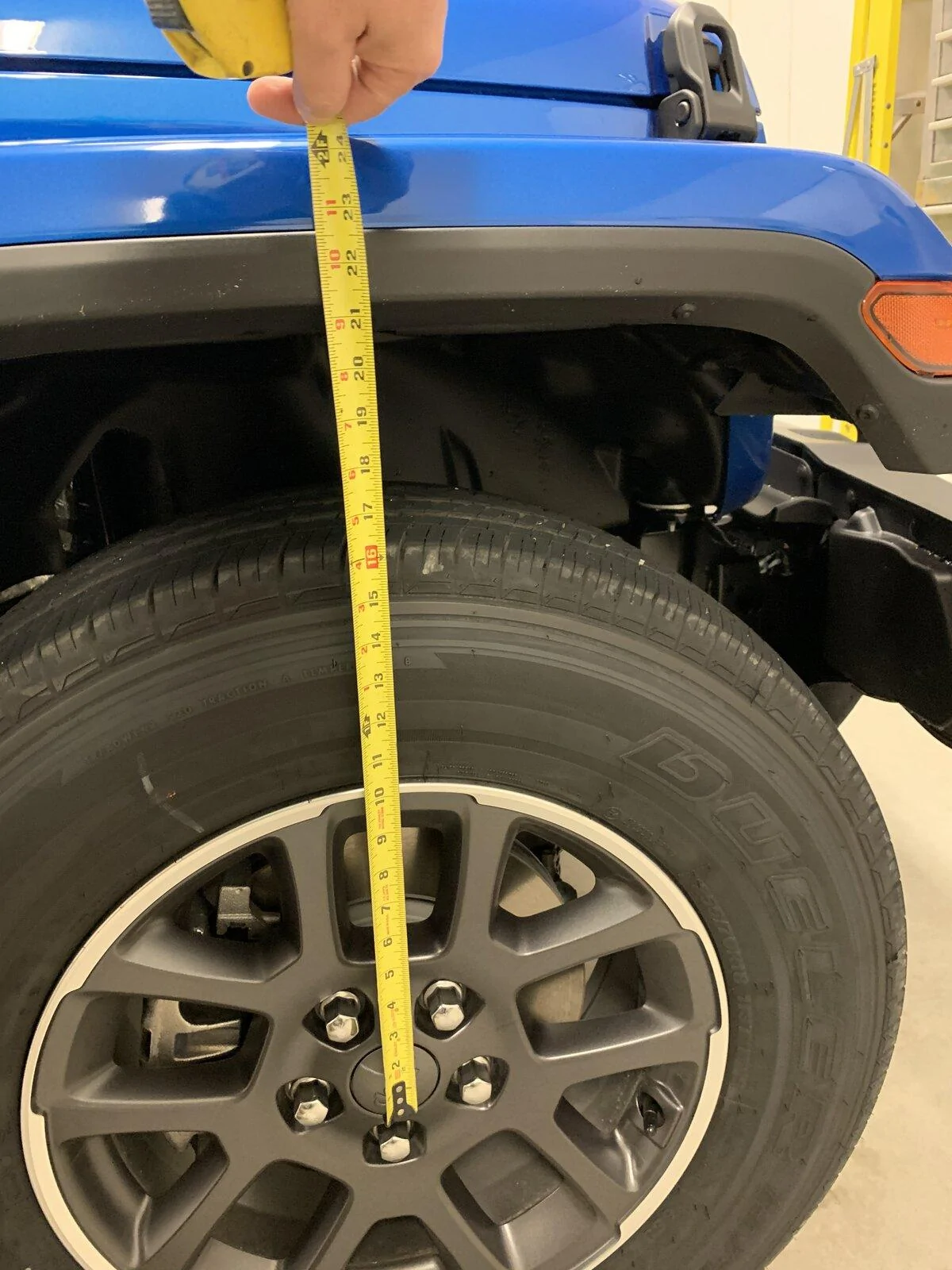 Jeep Gladiator Stock Jeep Support Group JTO Fender Measurement 2