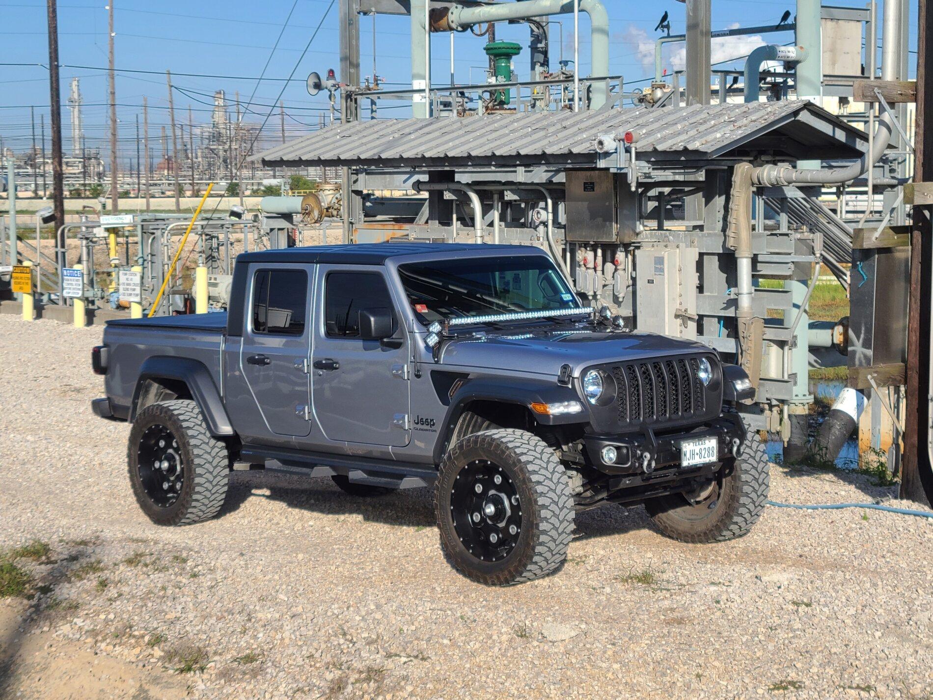 Jeep Gladiator I'm getting old. 20201112_083134
