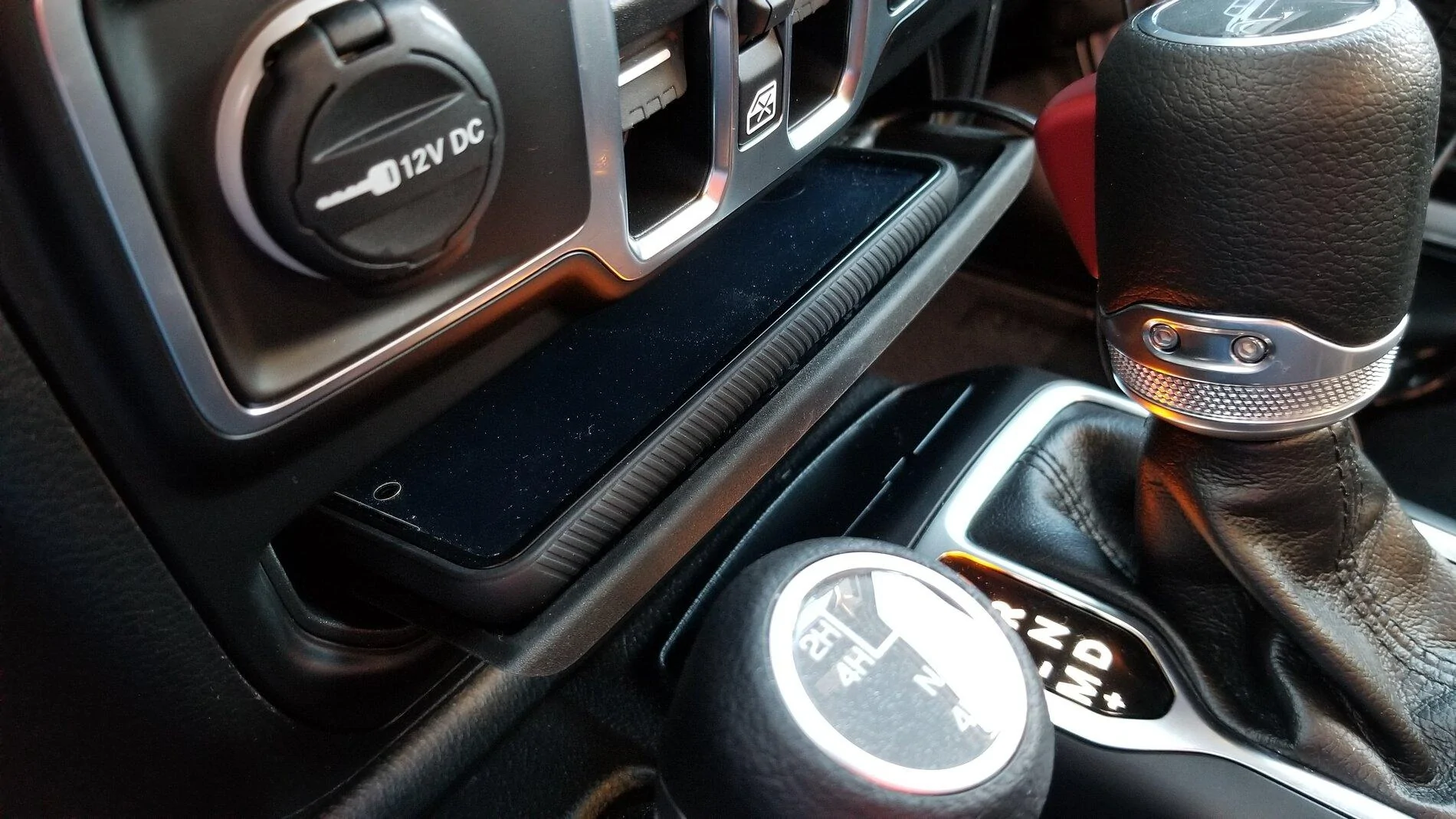 Jeep Gladiator Phone Solutions 20201222_075916