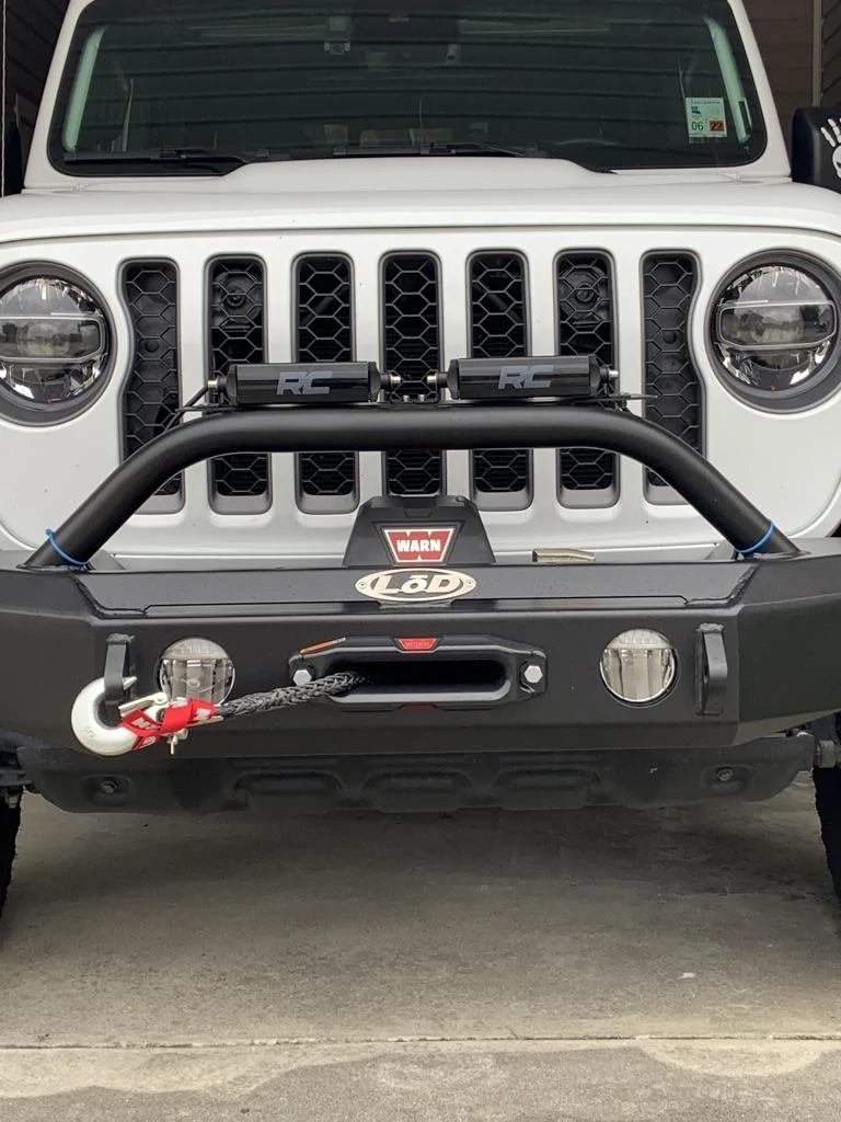 Jeep Gladiator Merry Christmas everyone? 69A3BA4F-B117-4C42-AC5E-FD28DEDA8DA1_1_105_c