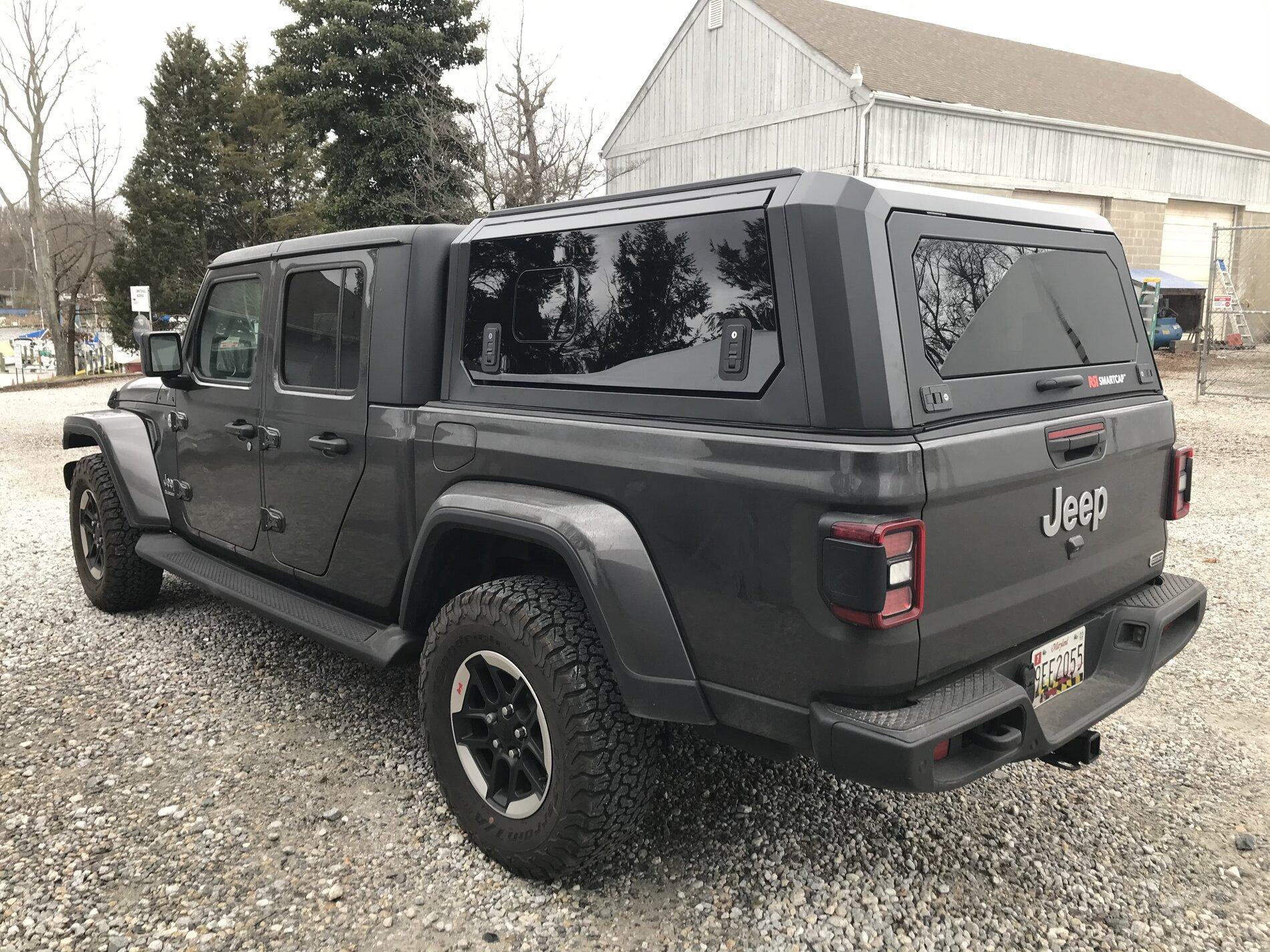 Jeep Gladiator RSI Smartcap 4083F786-04EC-4BD3-AC87-26F9E16AFD04