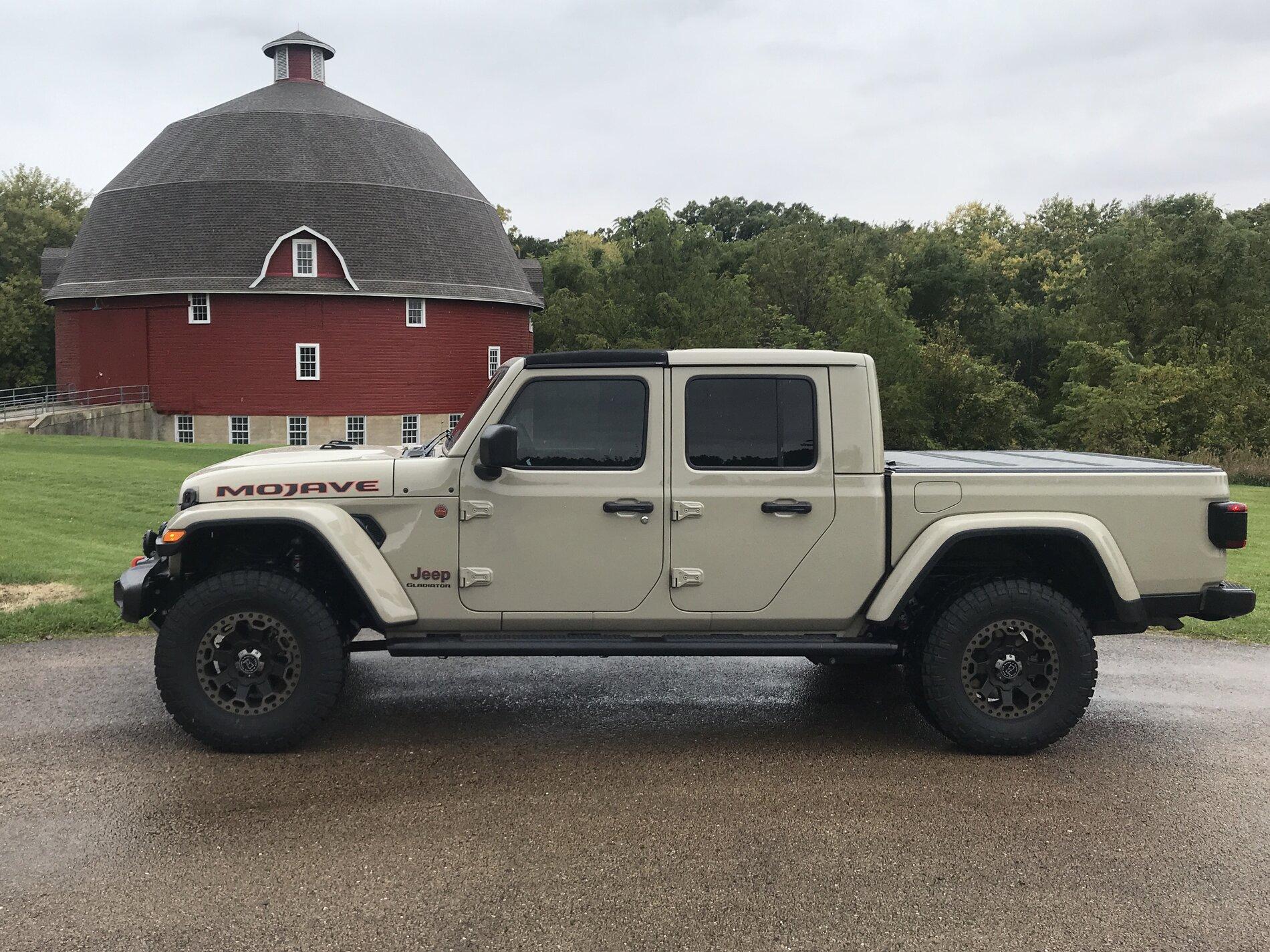 Jeep Gladiator ***Official Mojave Thread*** Lets talk Mojaves 8095BD91-7B51-42EE-A85D-0838DEA70F72